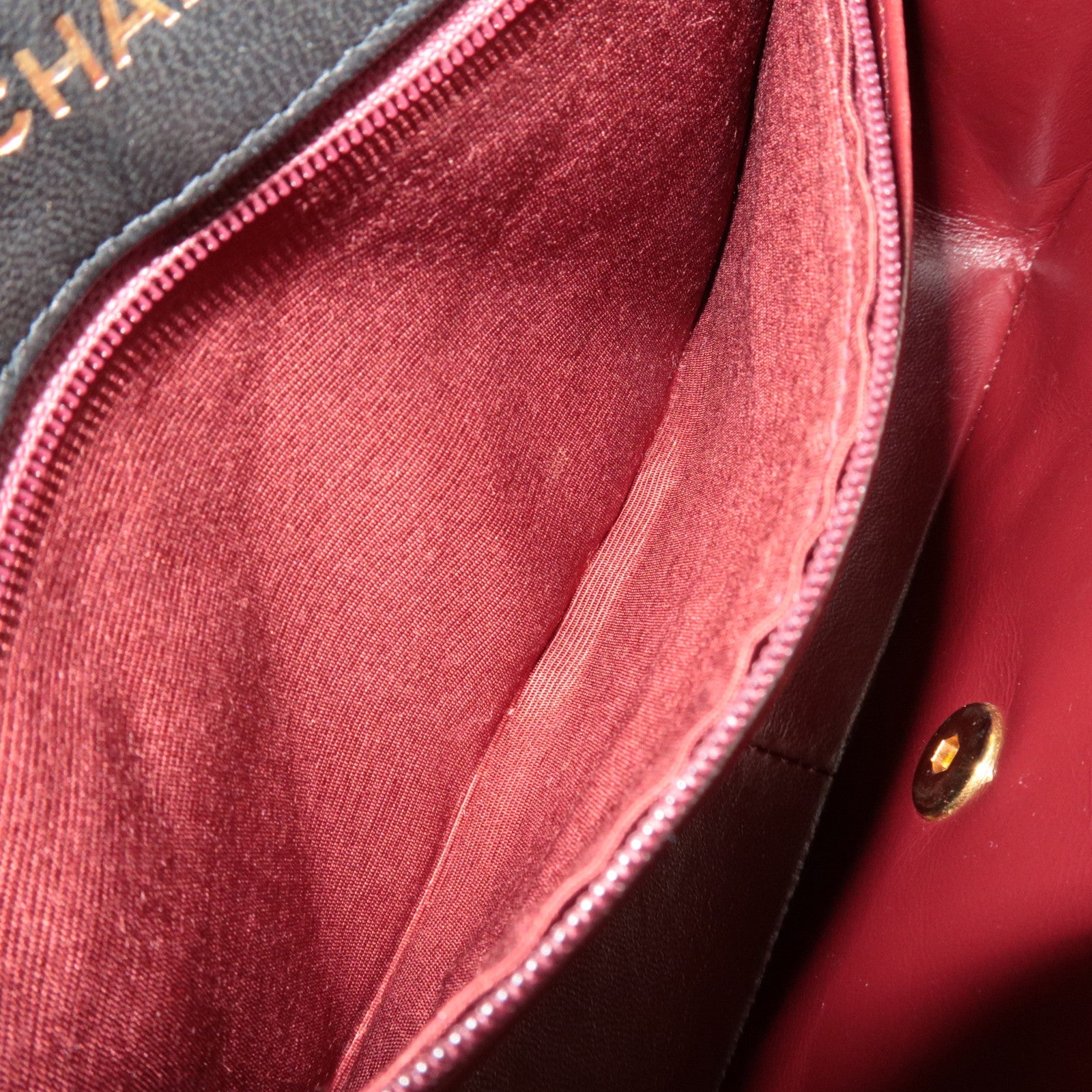 CHANEL Matelasse Chain Shoulder Bag Lambskin Black 1796686