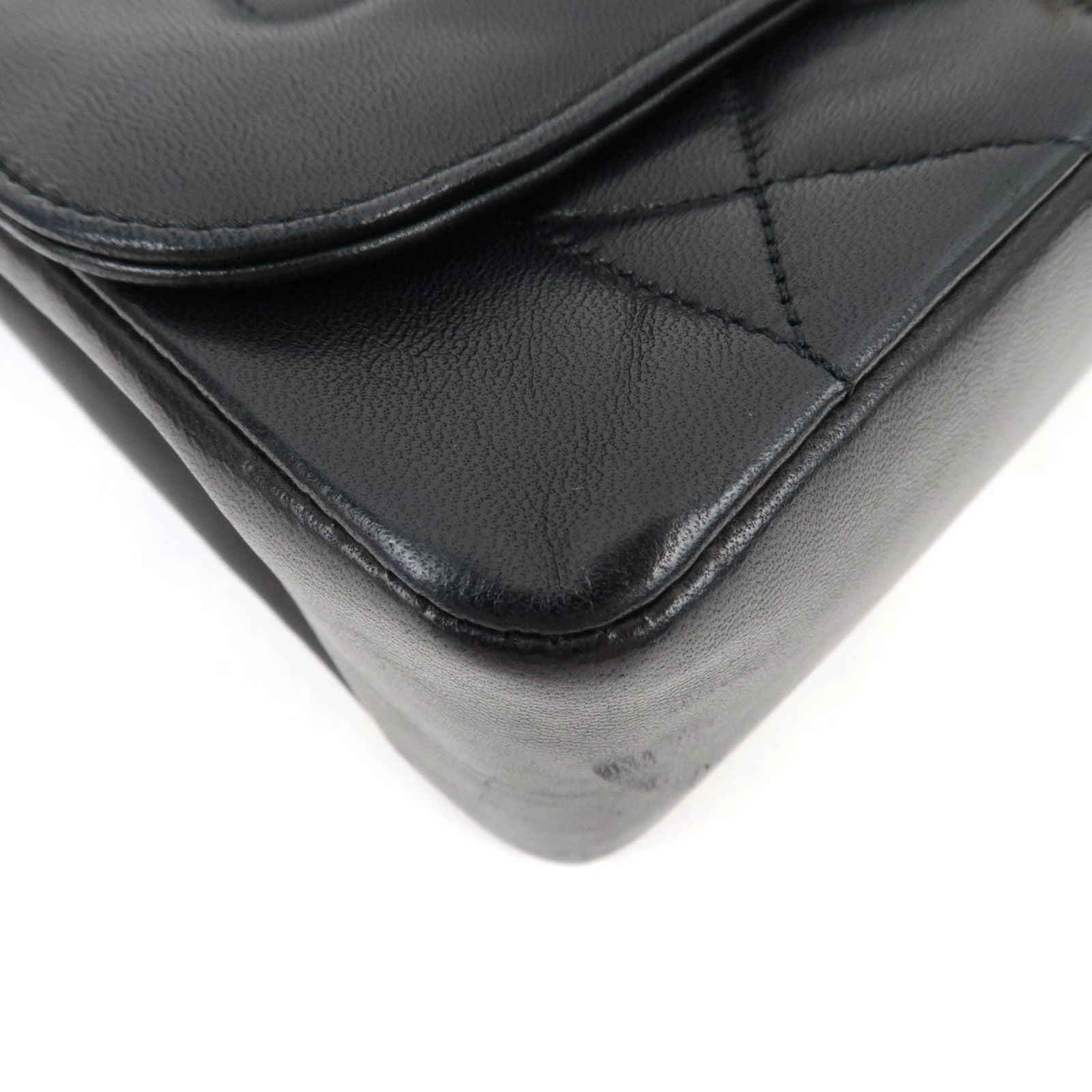 CHANEL Matelasse Chain Shoulder Bag Lambskin Black 1796686