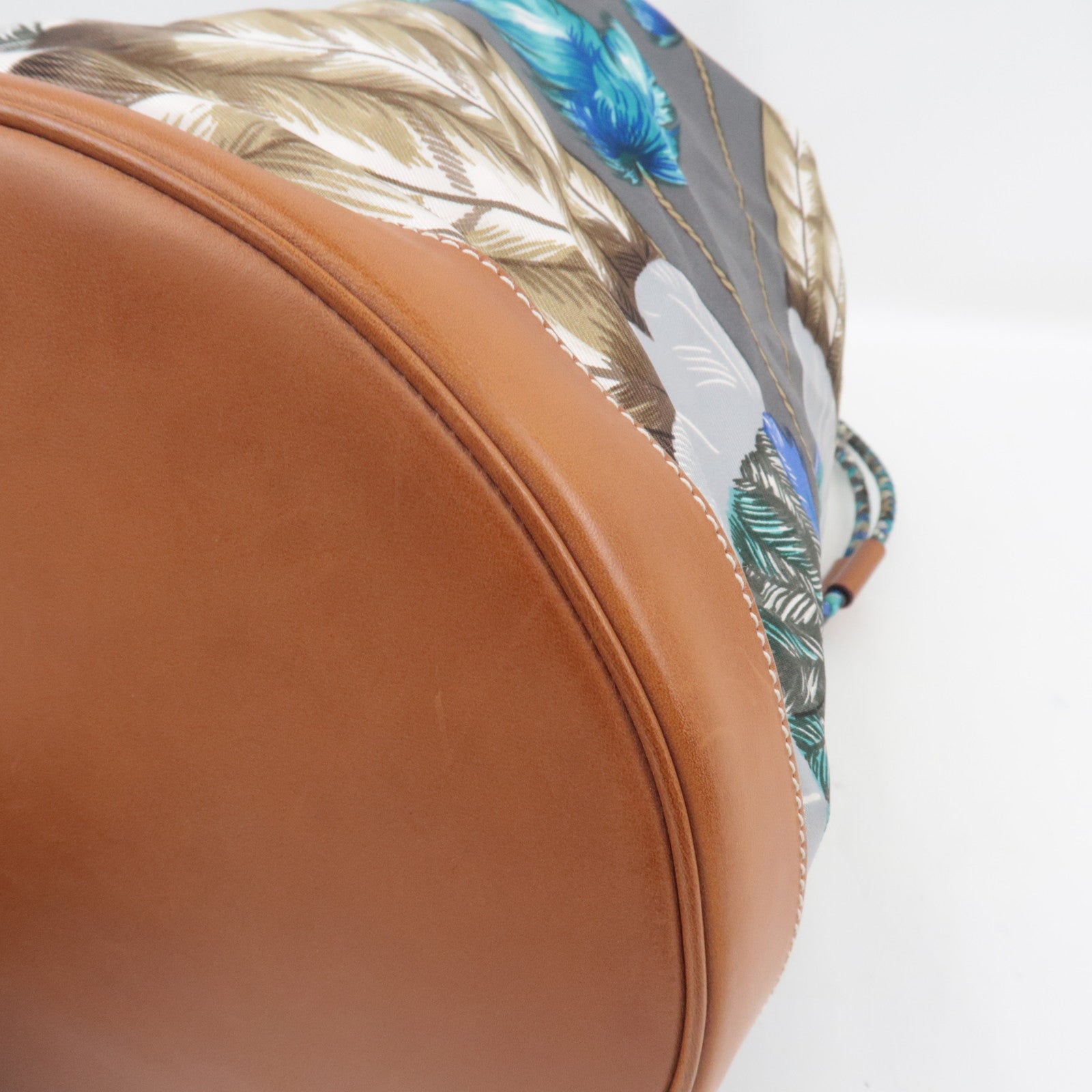 HERMES Soie Cool 22 Brazil Shoulder Bag □R Stamp (2014) Silk Leather Blue