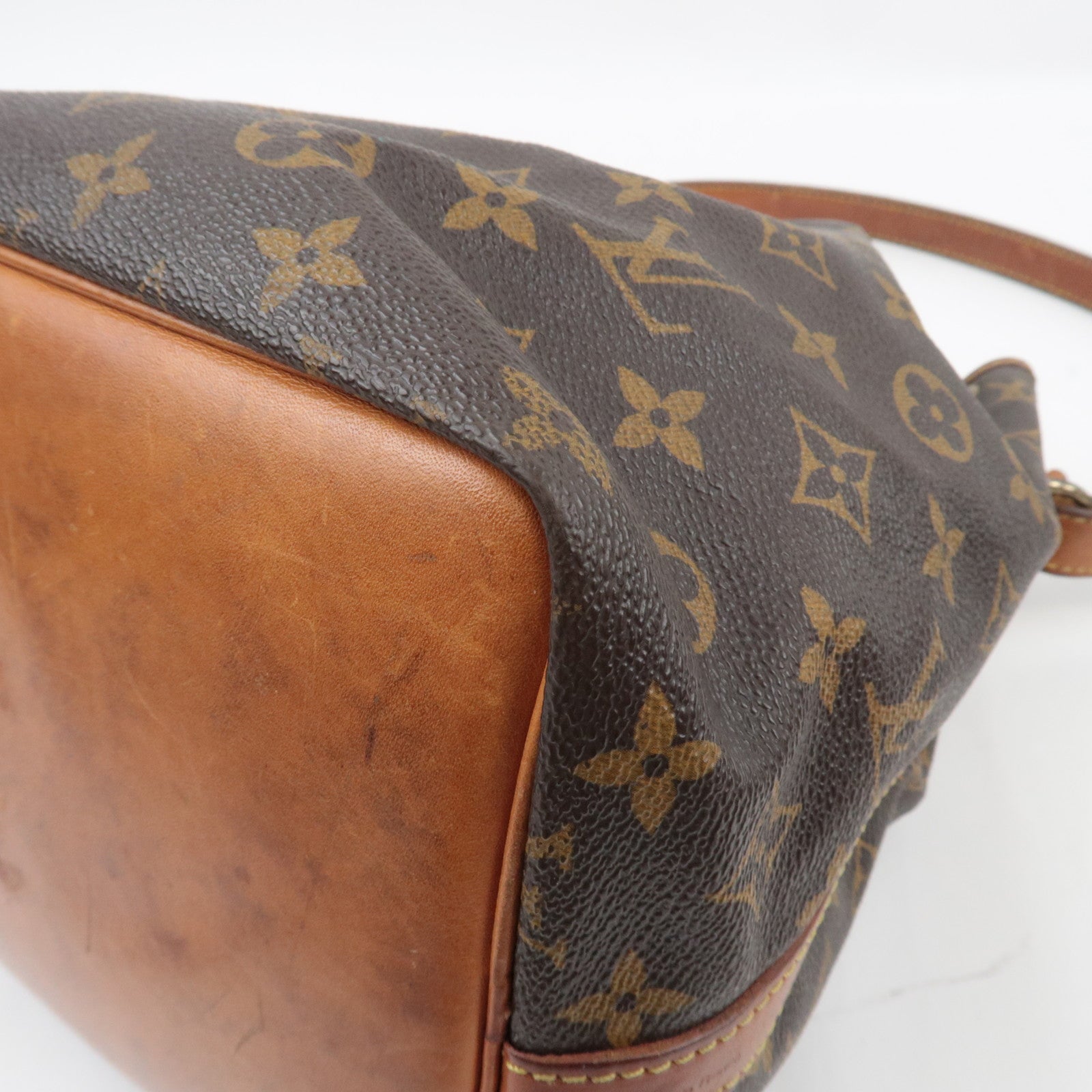 Louis Vuitton Monogram Petit Noe Shoulder Bag M42226