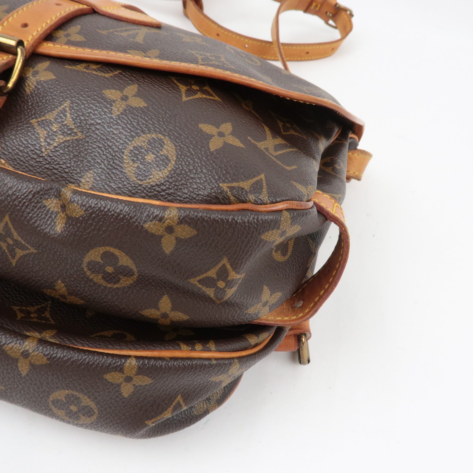 Louis Vuitton Monogram Saumur 30 Shoulder Bag M42256 AR0970