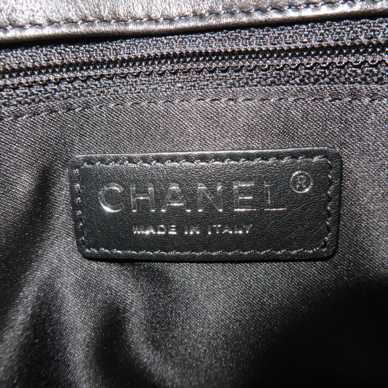 CHANEL Matelasse Chain Shoulder Bag Leather Black Silver HDW *Dust bag, G card