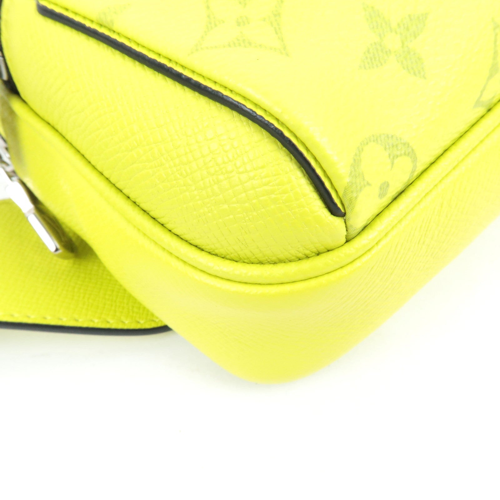 Louis Vuitton Taigarama Bum Bag Outdoor Body Bag Jaune M30251 FO2159 *Dust bag