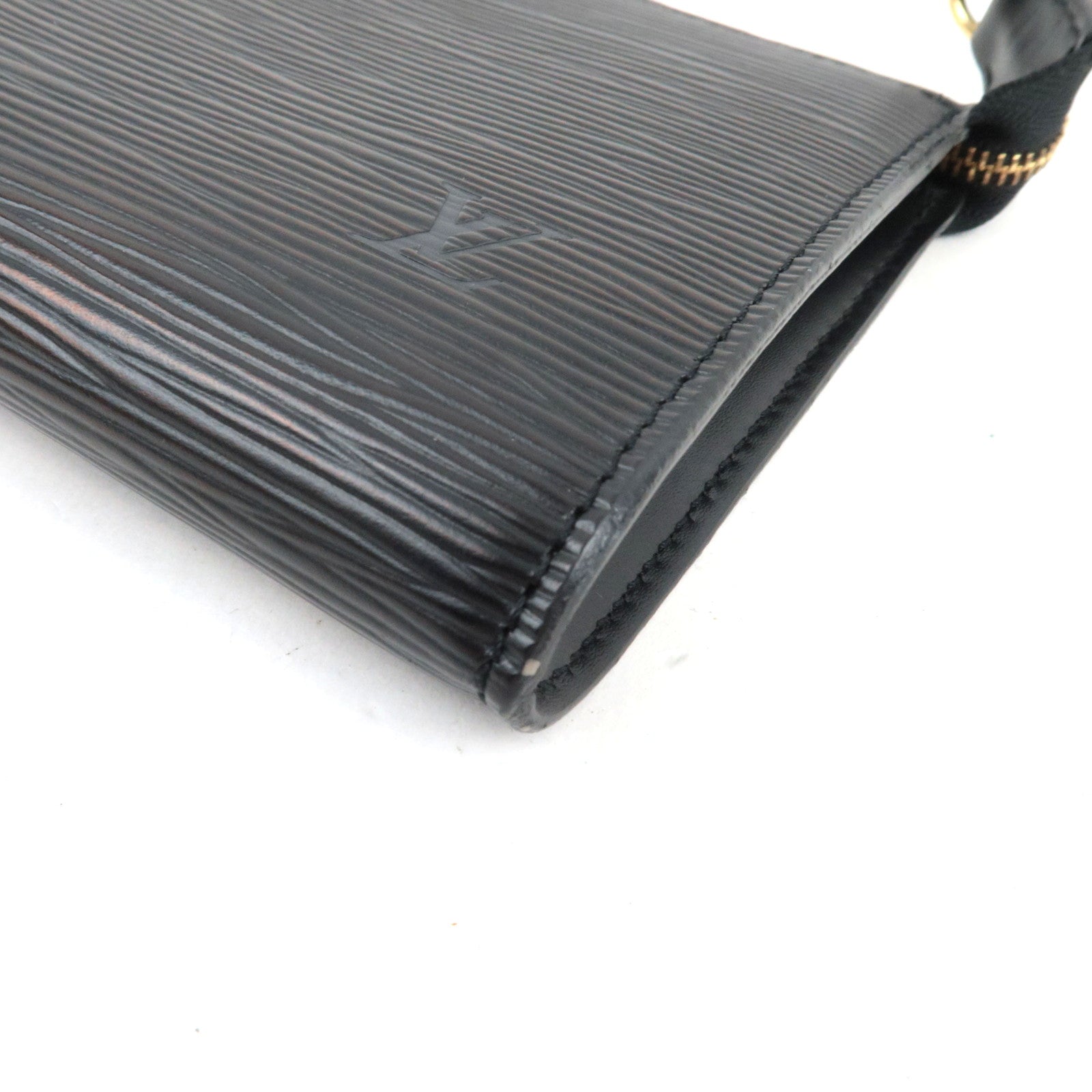 Louis Vuitton Epi Pochette Accessoires Noir M52942 AR1929
