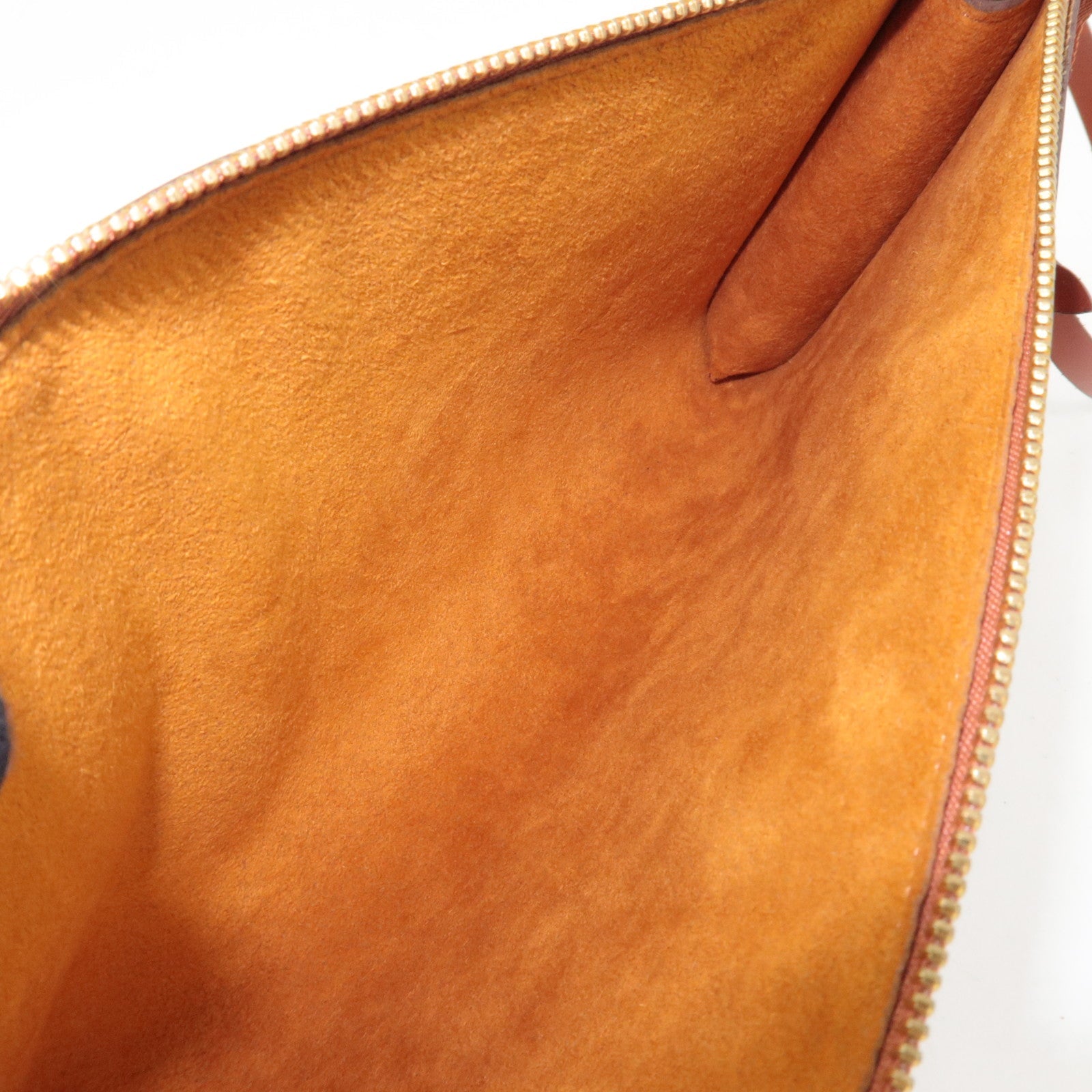 Louis Vuitton Epi Pochette Accessoires Old Model Hand Bag Kenya Brown M52953 AR1926