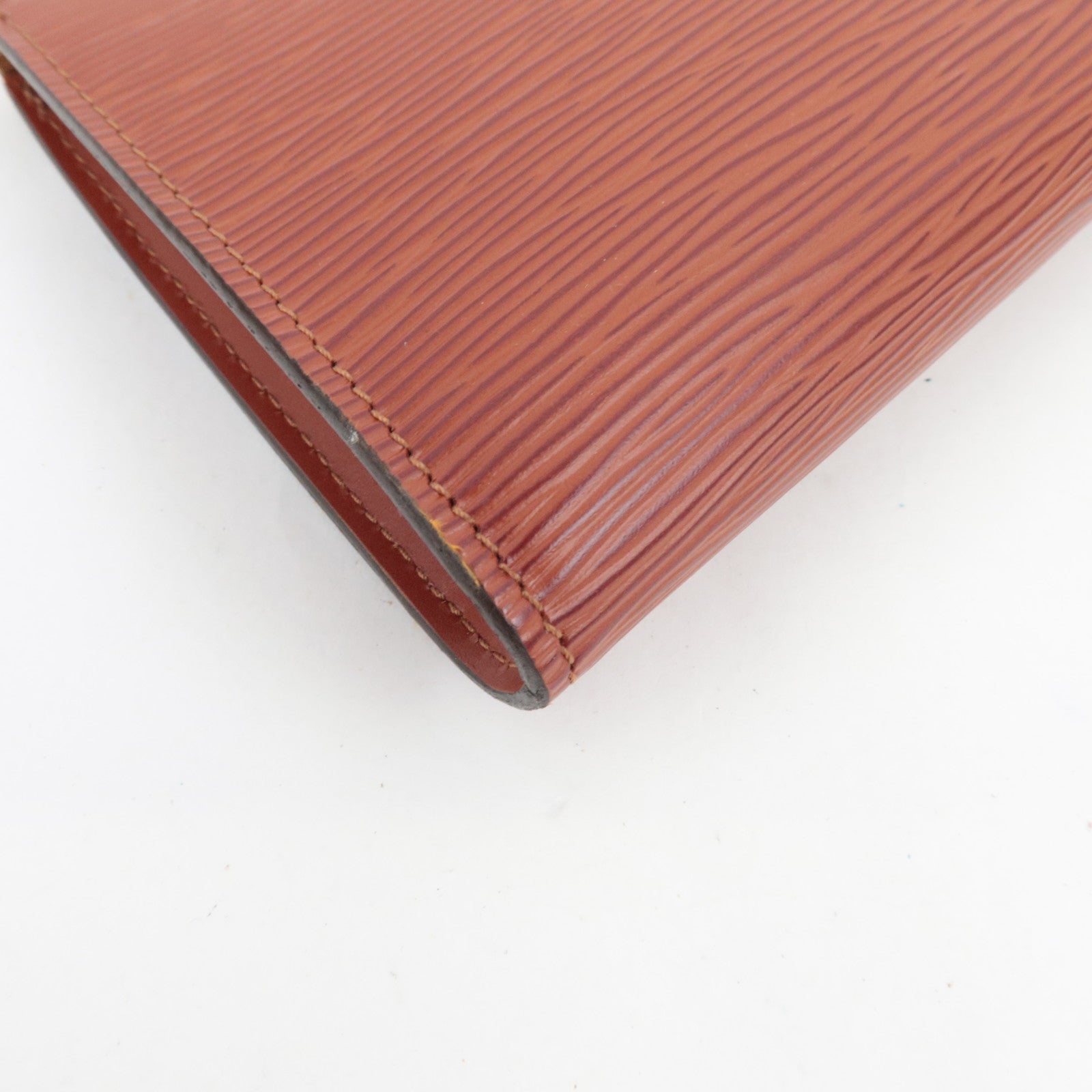 Louis Vuitton Epi Pochette Accessoires Old Model Hand Bag Kenya Brown M52953 AR1926