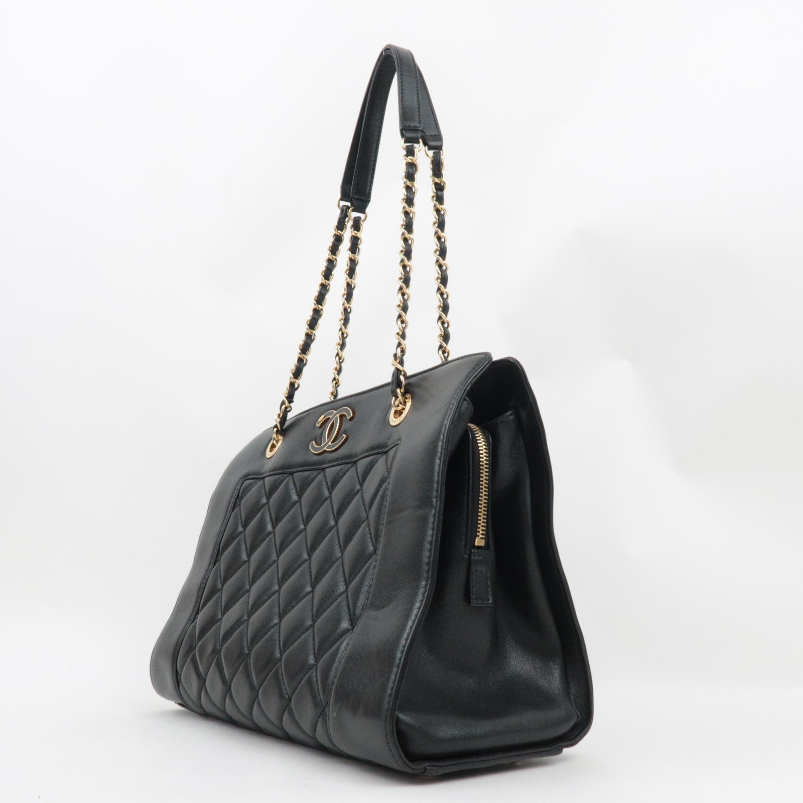 CHANEL Matelasse Chain Tote Bag Lambskin Black Gold HDW 23107851