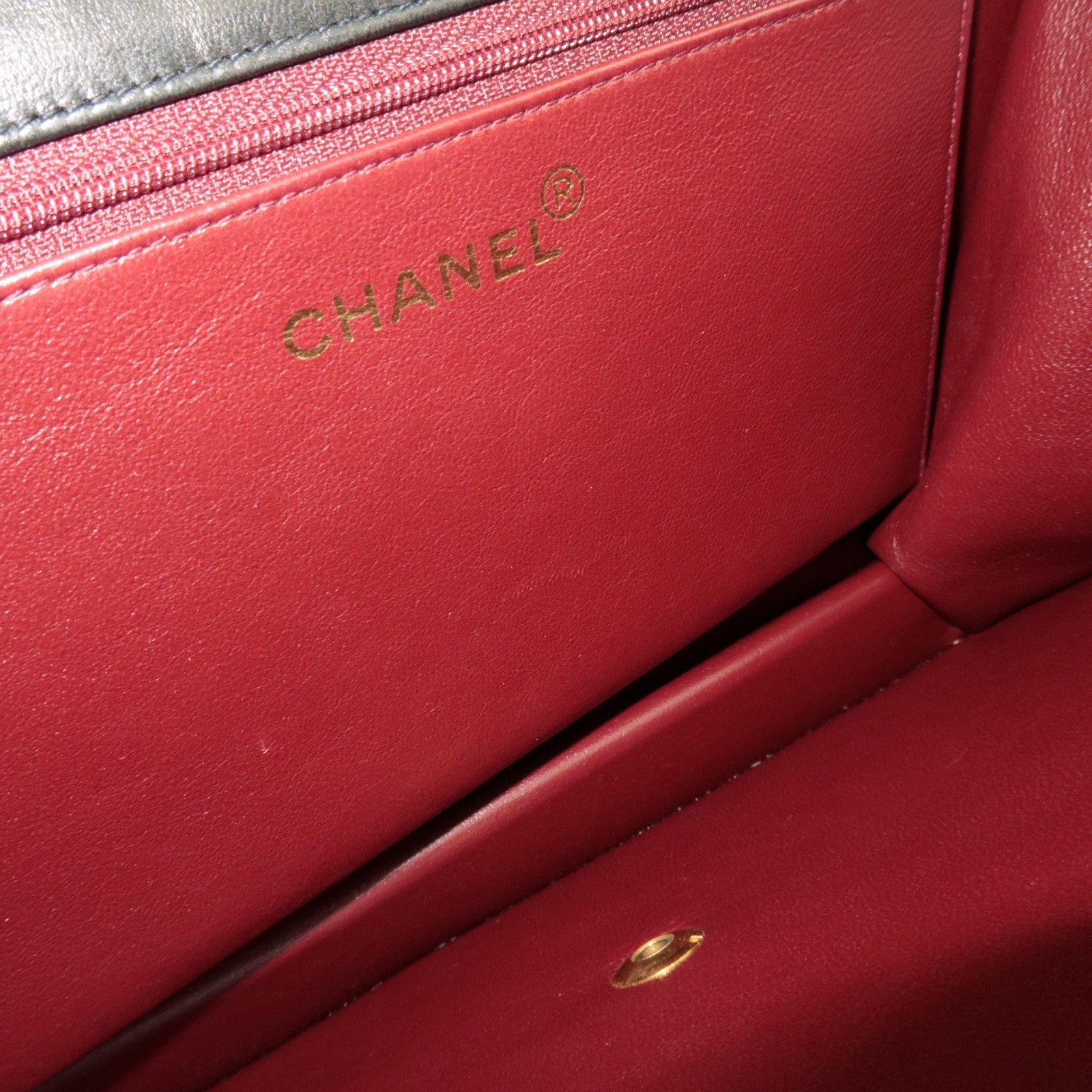 CHANEL Matelasse 25 Single Flap Chain Shoulder Bag Lambskin Black Gold HDW 4624662 *Box, G card