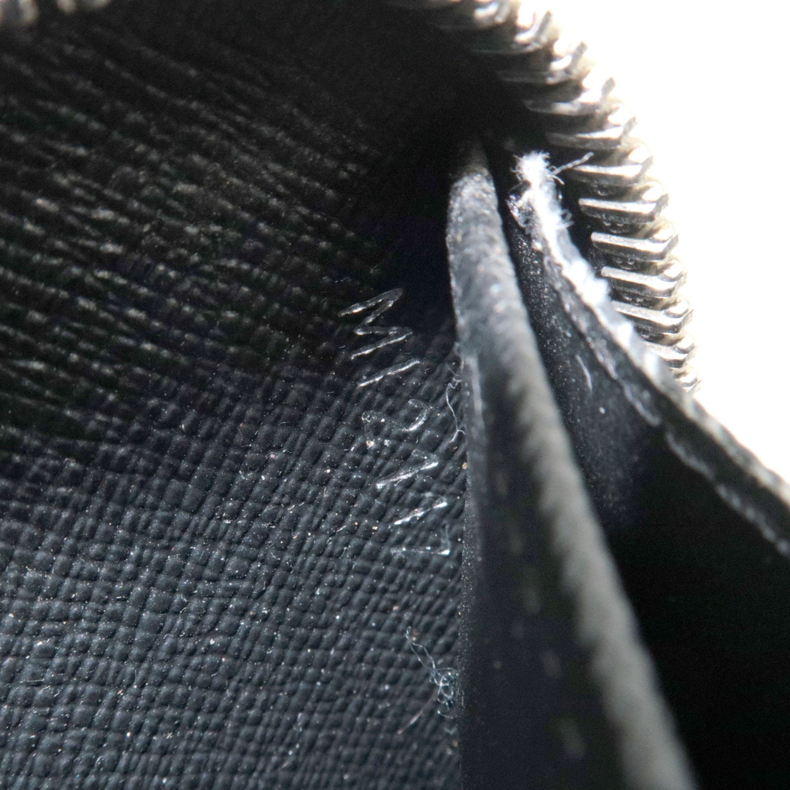 Louis Vuitton Epi Denim Zippy Long Wallet Blue M61862 MI2117 *Dust bag