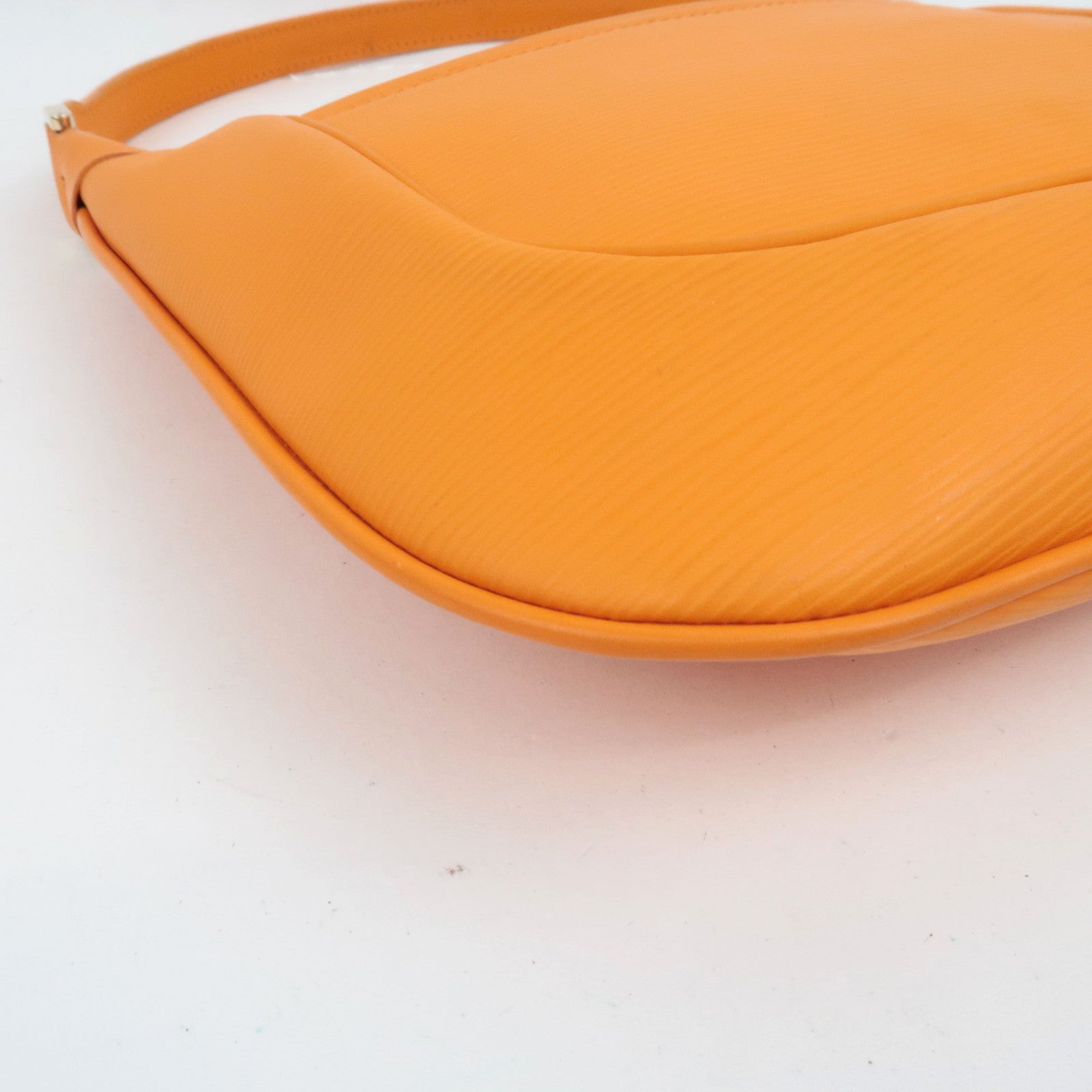 Louis Vuitton Epi Matsy Shoulder Bag Mandarin M5897H MI0073