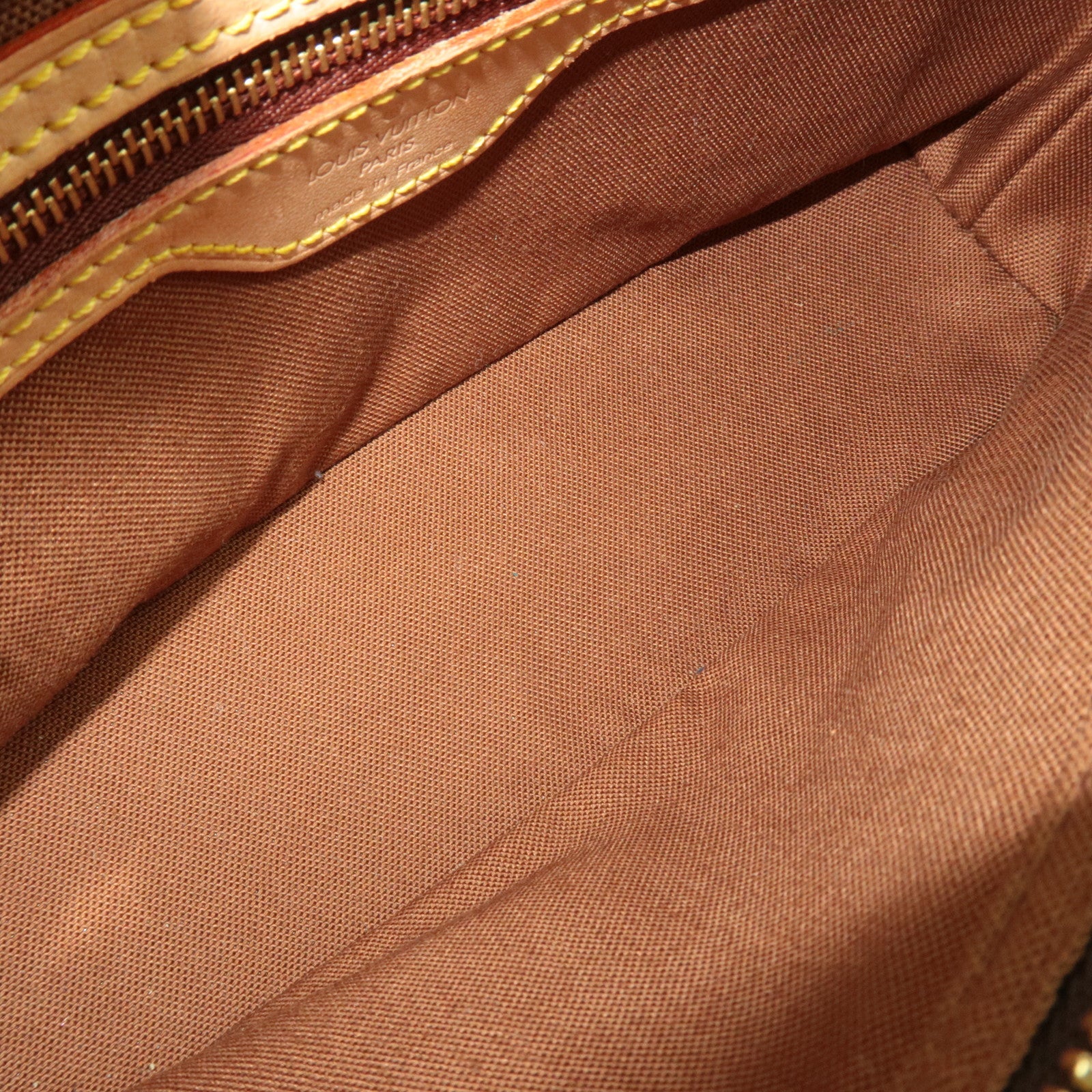 Louis Vuitton Monogram Trotteur Shoulder Bag M51240 AR1010