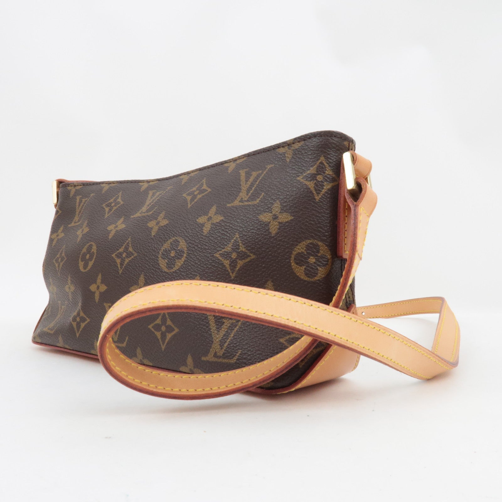 Louis Vuitton Monogram Trotteur Shoulder Bag M51240 AR1010