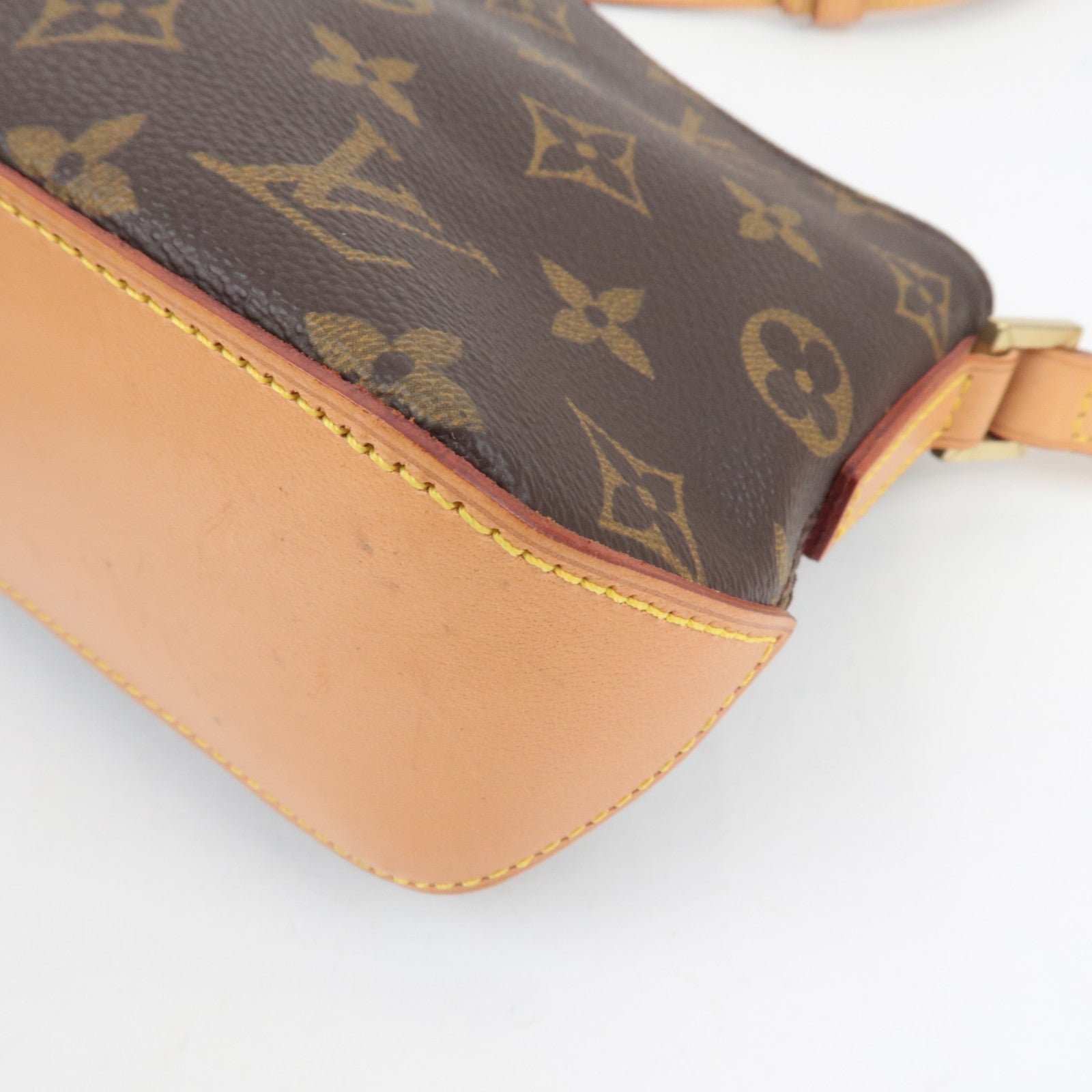 Louis Vuitton Monogram Trotteur Shoulder Bag M51240 AR1010