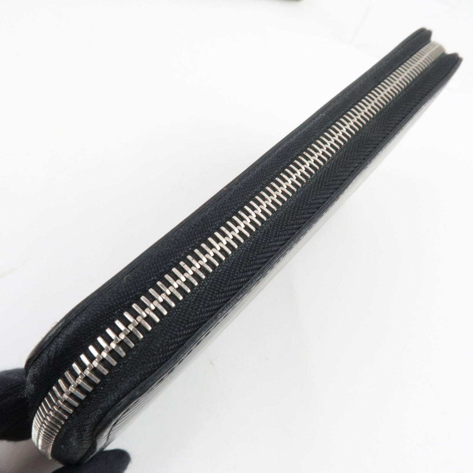 Louis Vuitton Epi Zippy Long Wallet Noir M60072 CA3172 *Box, Dust bag