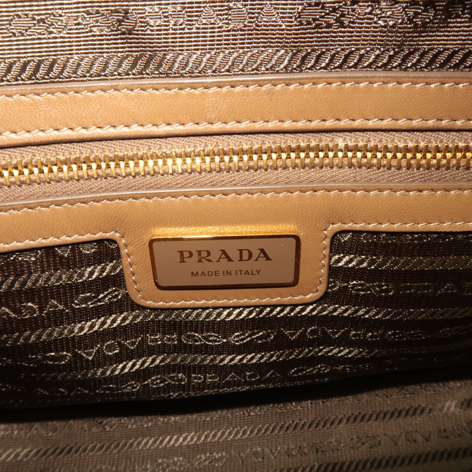 PRADA Re-Edition 1978 Medium 2Way Handbag Leather Beige 1BB115 *Strap, Clochette, Poignet