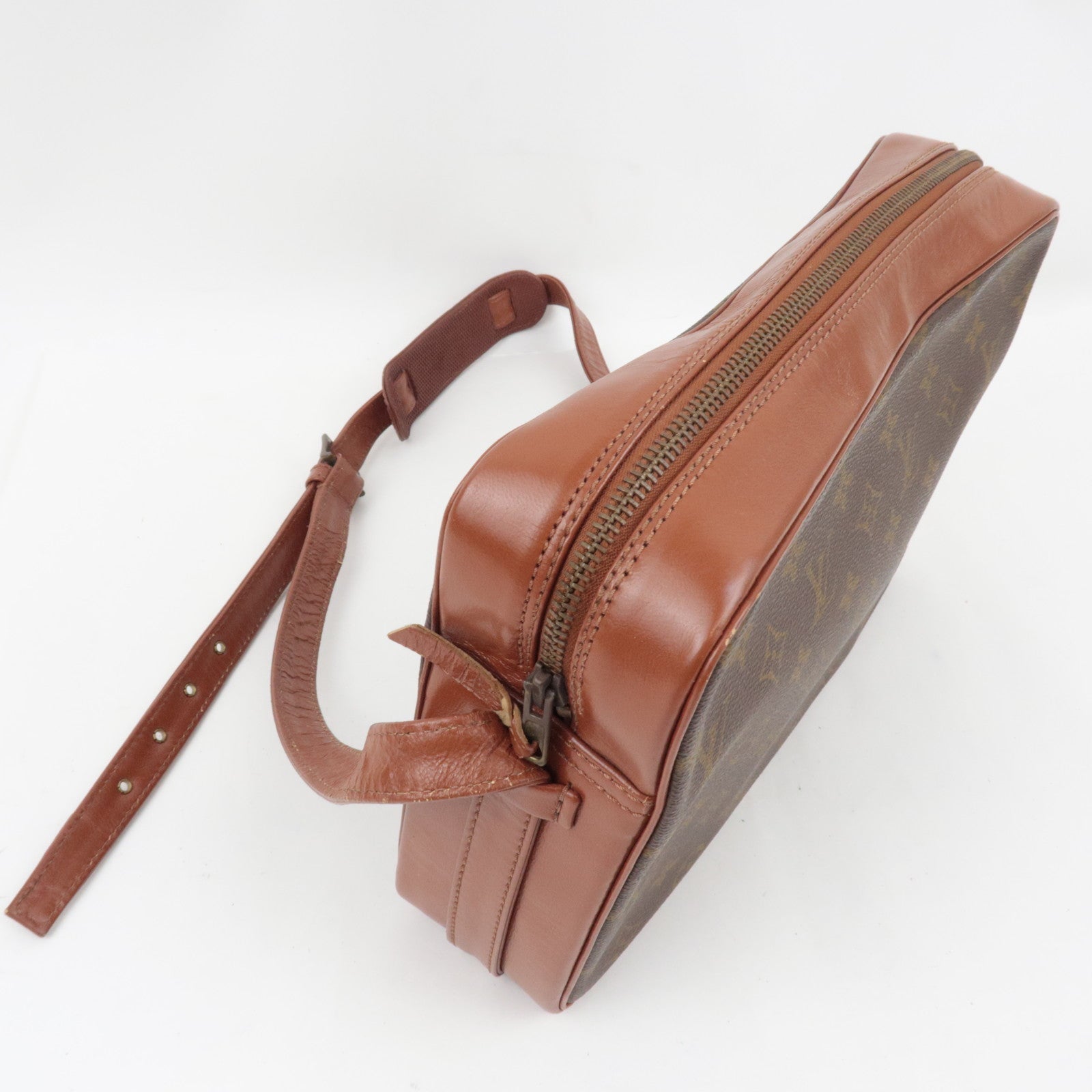 Louis Vuitton Monogram Sac Bandouliere Shoulder Bag M51364