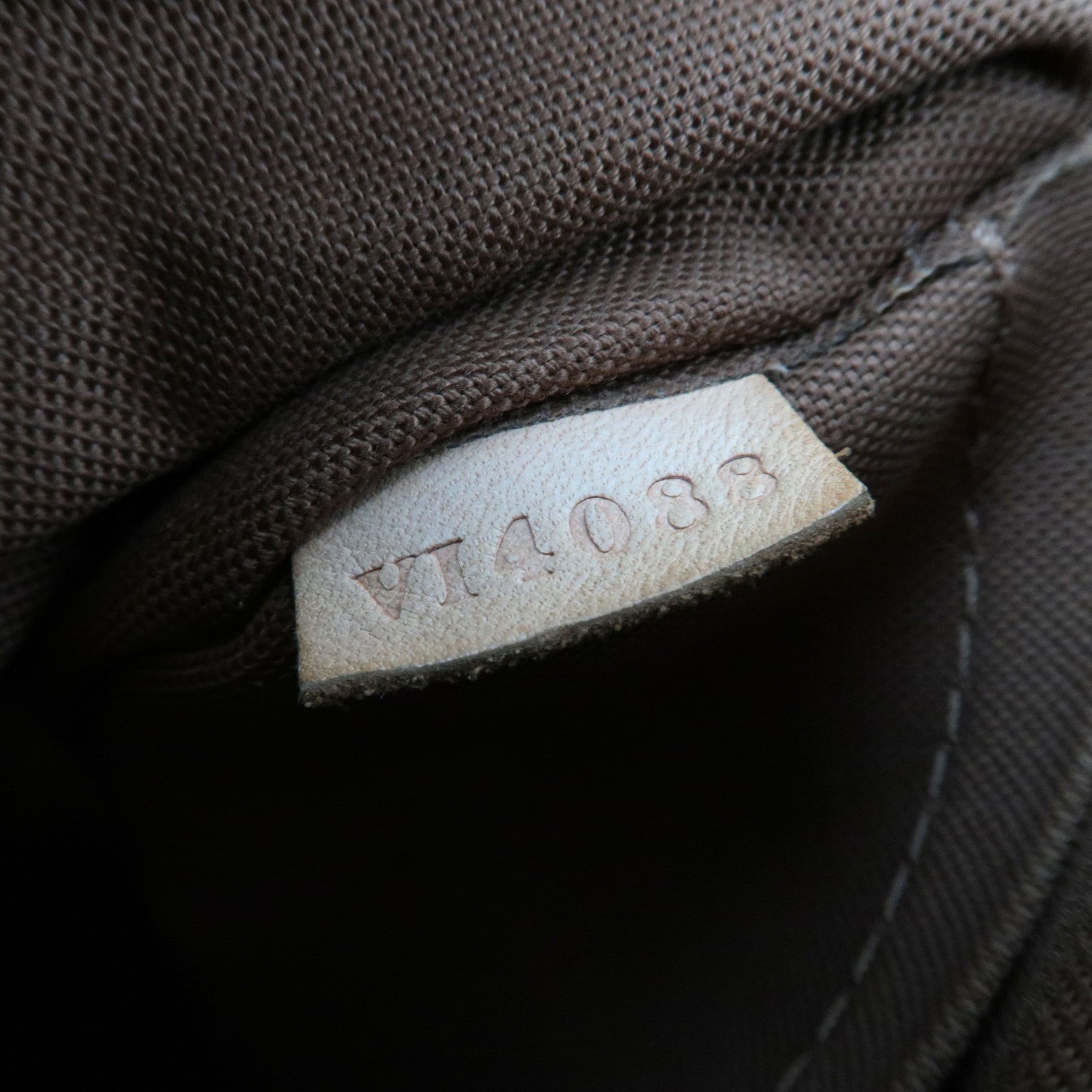 Louis Vuitton Monogram Tivoli PM Handbag M40143 VI4088