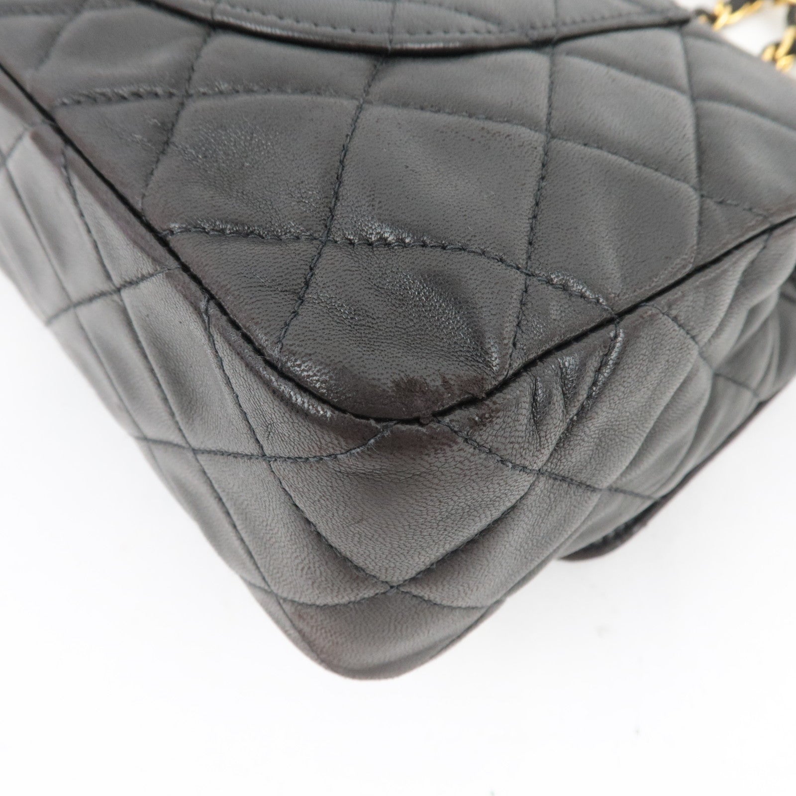 CHANEL Matelasse 25 Single Flap Chain Shoulder Bag Lambskin Black Gold HDW 4336072 *Box
