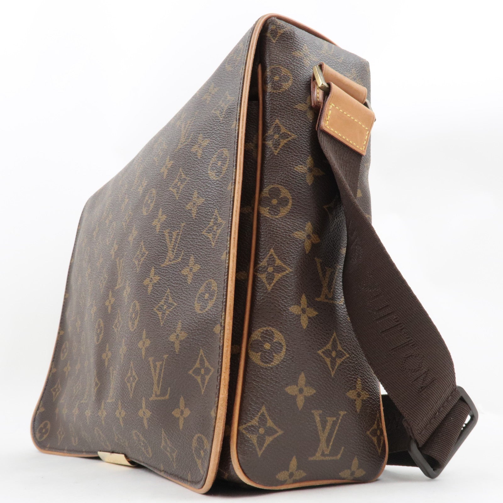 Louis Vuitton Monogram Abbesses Shoulder Bag M45257 SP0052