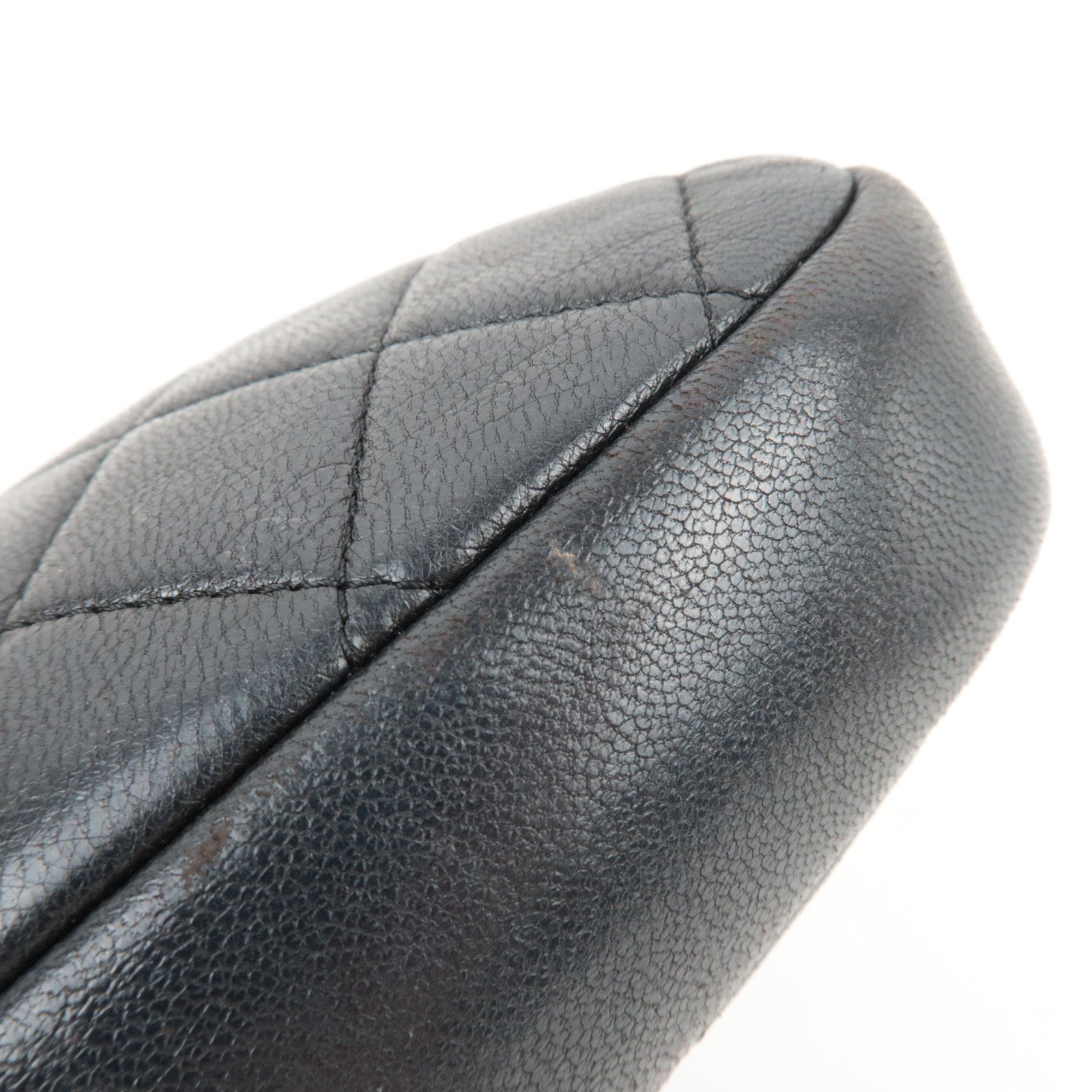 CHANEL Matelasse Cosmetic Pouch Lambskin Black Gold HDW 22902964