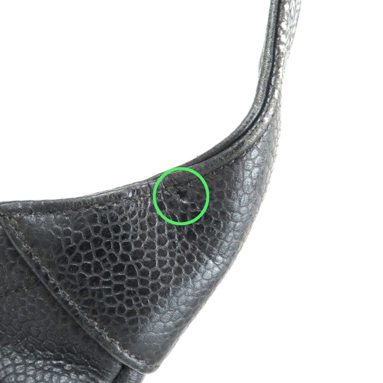 CHANEL V-Stitch Shoulder Bag Caviar Skin Black Gold HDW 1842787 *Dust bag