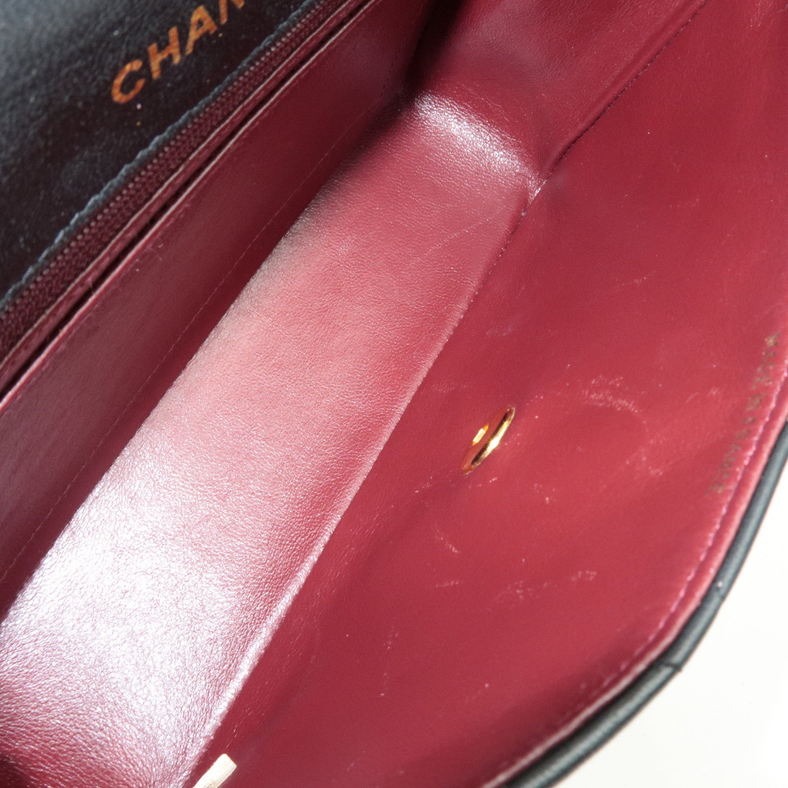 CHANEL Matelasse 22 Chain Shoulder Bag Lambskin Black Gold HDW 1709144 *Box, Dust bag, G card