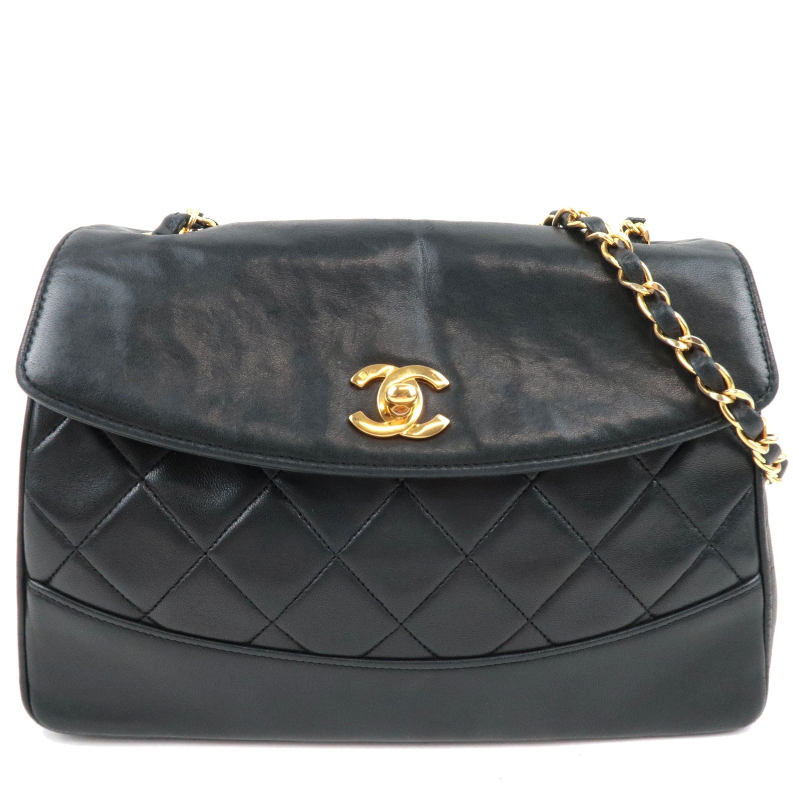 CHANEL Matelasse Chain Shoulder Bag Lambskin Black Gold HDW 1799679 77691