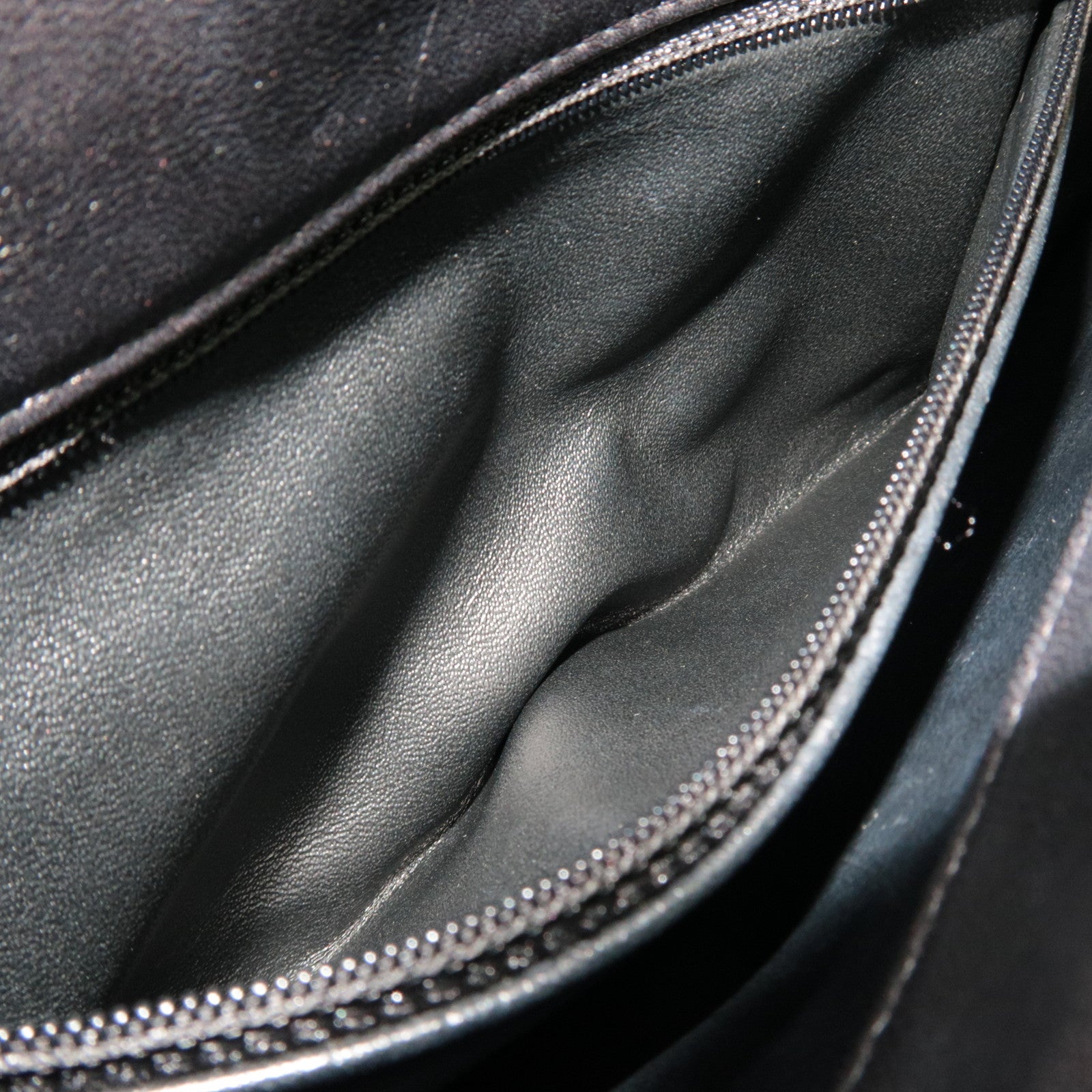 CHANEL Trendy CC Matelasse Chain Shoulder Bag Leather Black Gold HDW 24697567