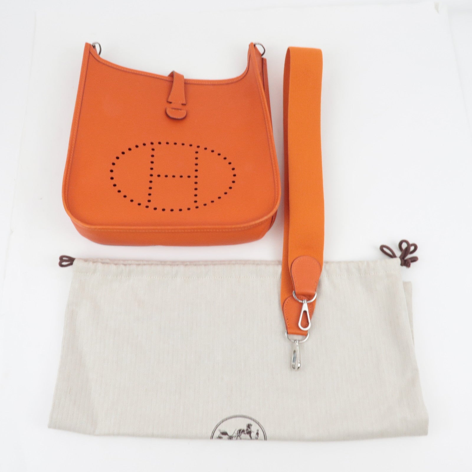 HERMES Evelyn 1 PM Shoulder Bag □O Stamp (2011) Veau Epsom Orange Silver HDW *Dust bag, Strap