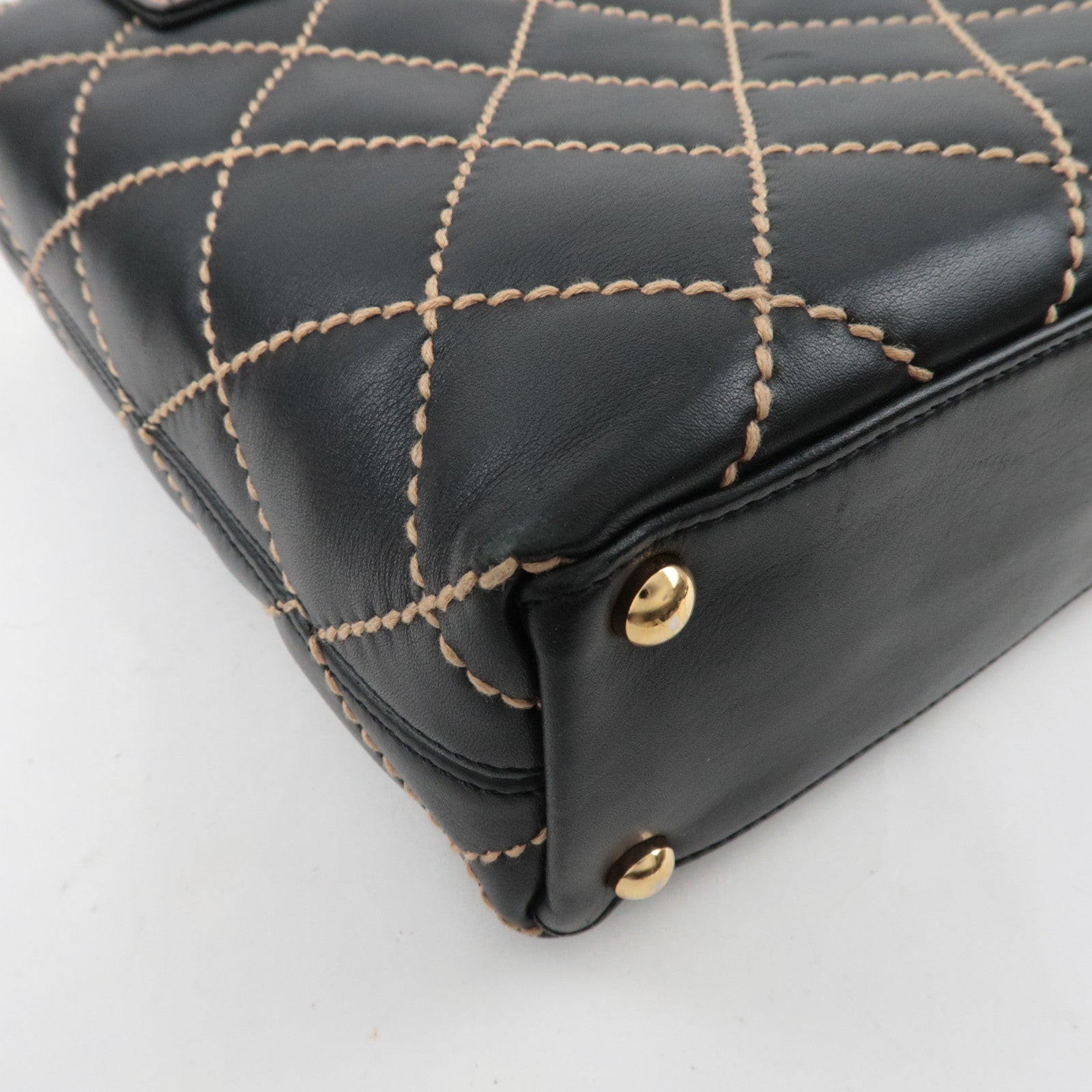 CHANEL Wild Stitch Tote Bag Leather Black Gold HDW A18126 7689339 *G card