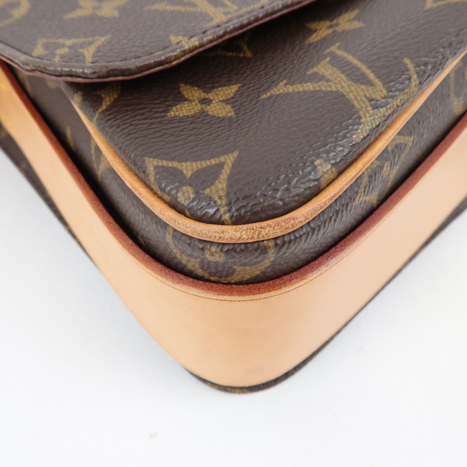 Louis Vuitton Monogram Cartouchiere GM Shoulder Bag M51252 SL0090