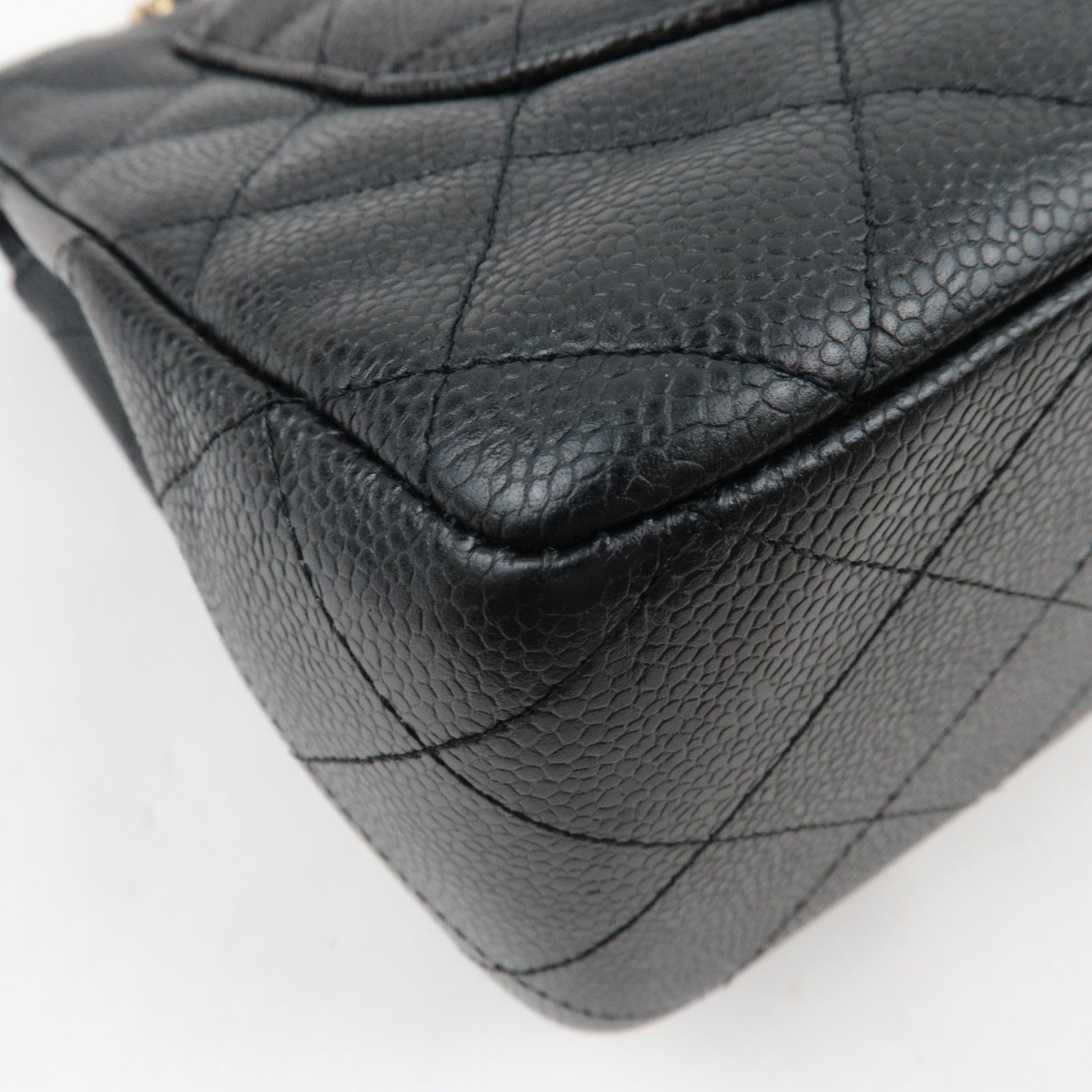 CHANEL Jumbo Matelasse 30 Single Flap Shoulder Bag Caviar Skin Black Gold HDW 13584309