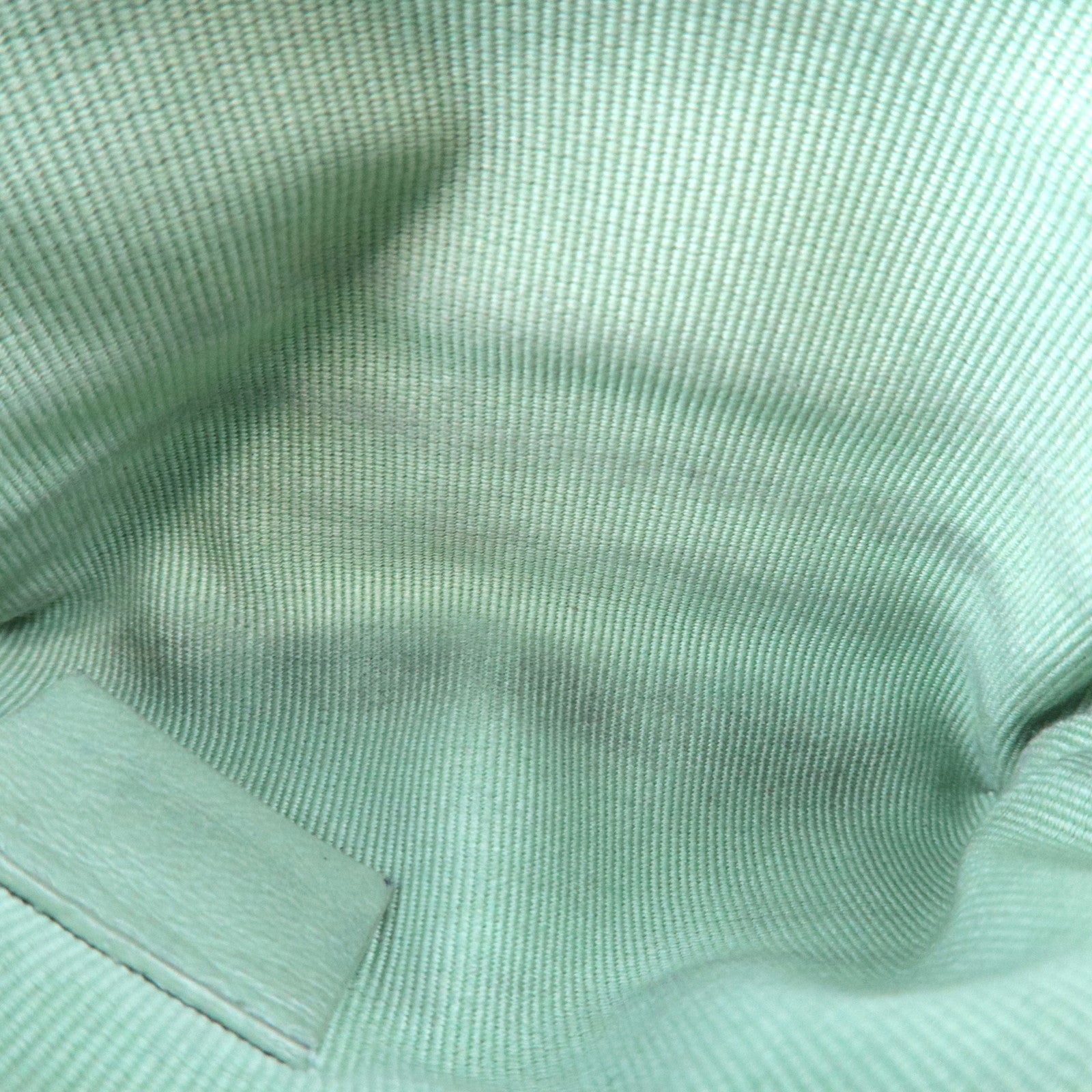 CHANEL Matelasse Zip Coin Purse Lambskin Green AP2061 *Box, Dust bag