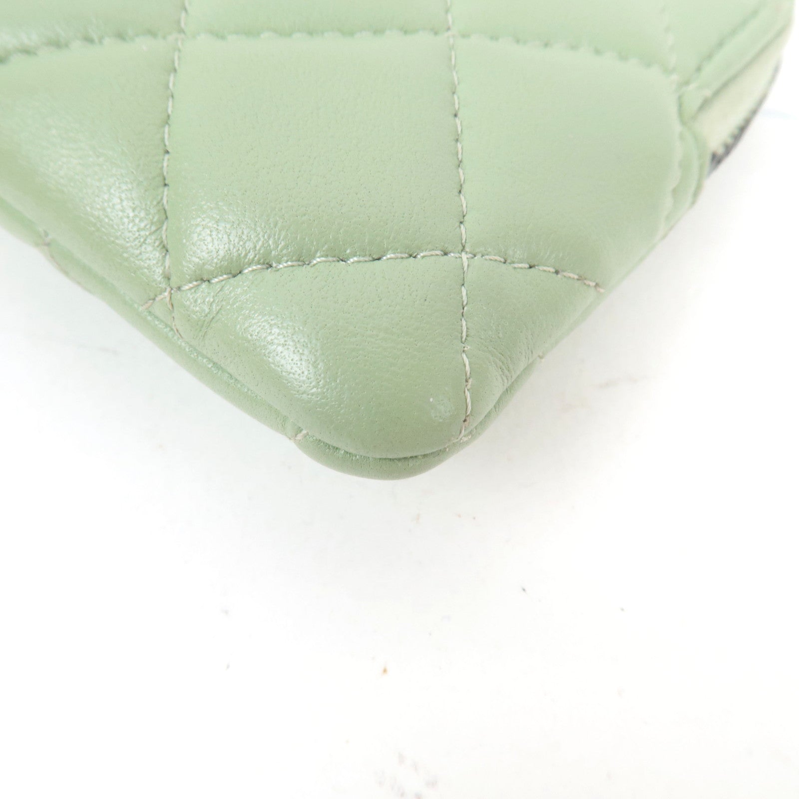 CHANEL Matelasse Zip Coin Purse Lambskin Green AP2061 *Box, Dust bag