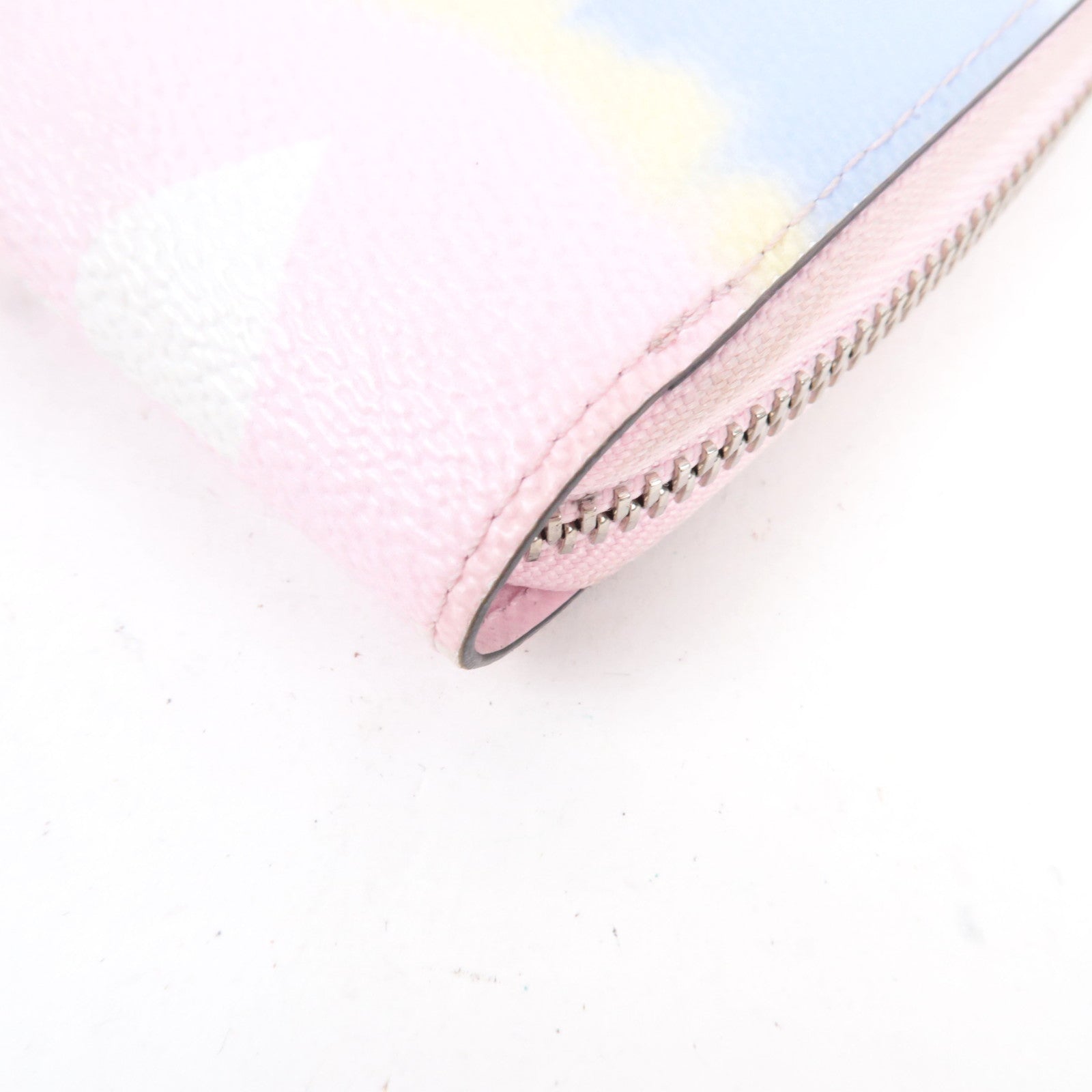 Louis Vuitton Monogram Giant LV Escale Zippy Long Wallet Pastel M69110 GI0240