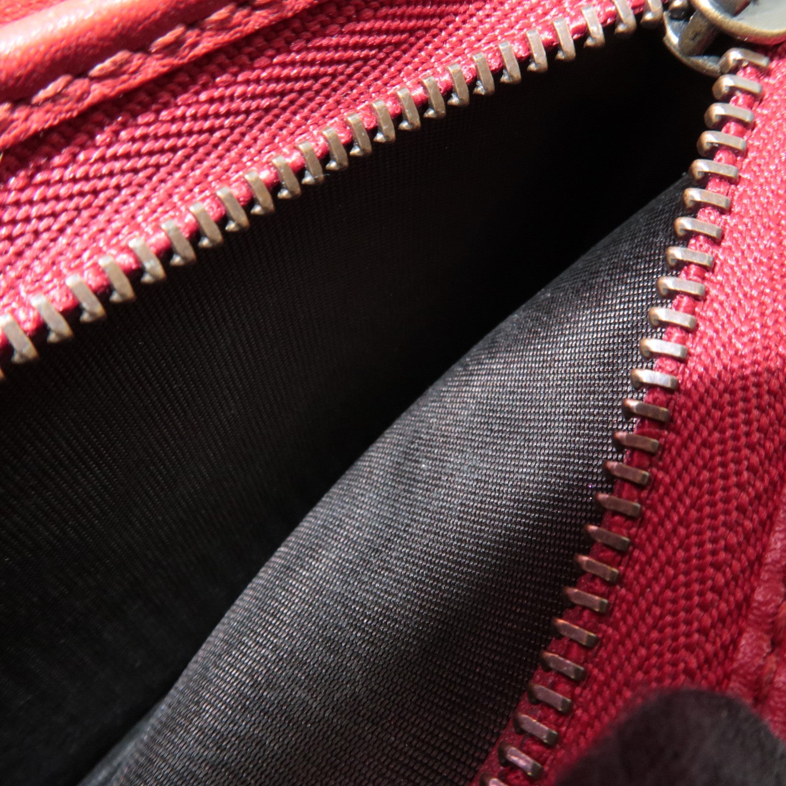 GUCCI GG Supreme Cherry Bi-Fold Wallet GG Supreme Beige Red 476050 *Box, Dust bag