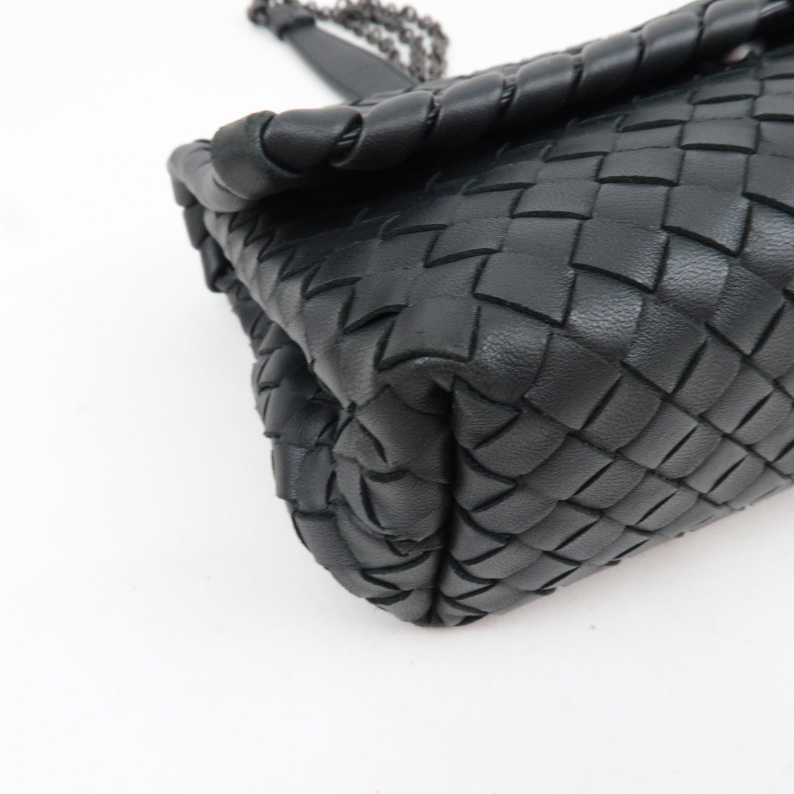 BOTTEGA VENETA Intrecciato Baby Olympia Chain Shoulder Bag Leather Black HDW 405739