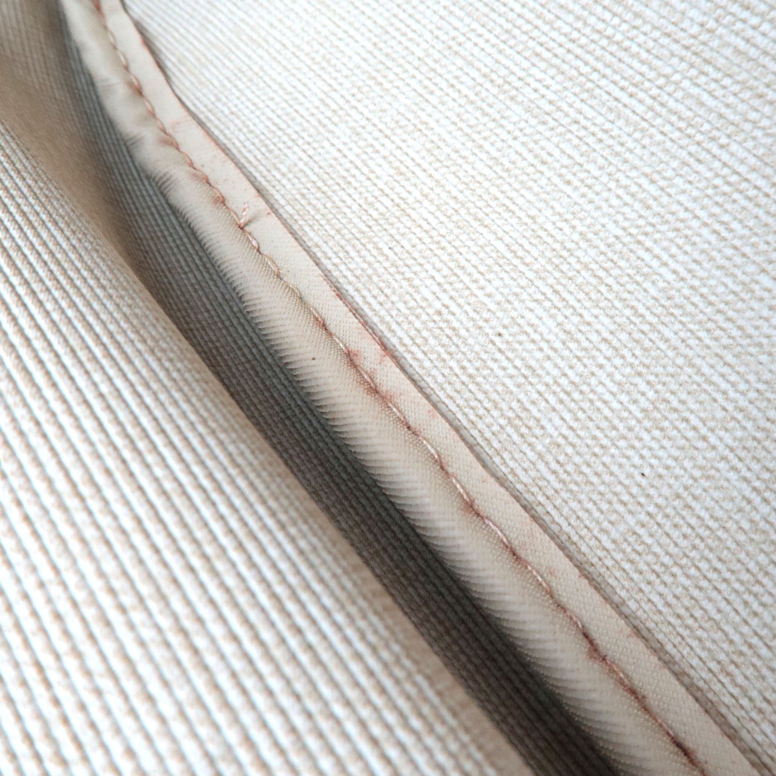 Louis Vuitton Monogram Excursion Handbag M41450 VI0917