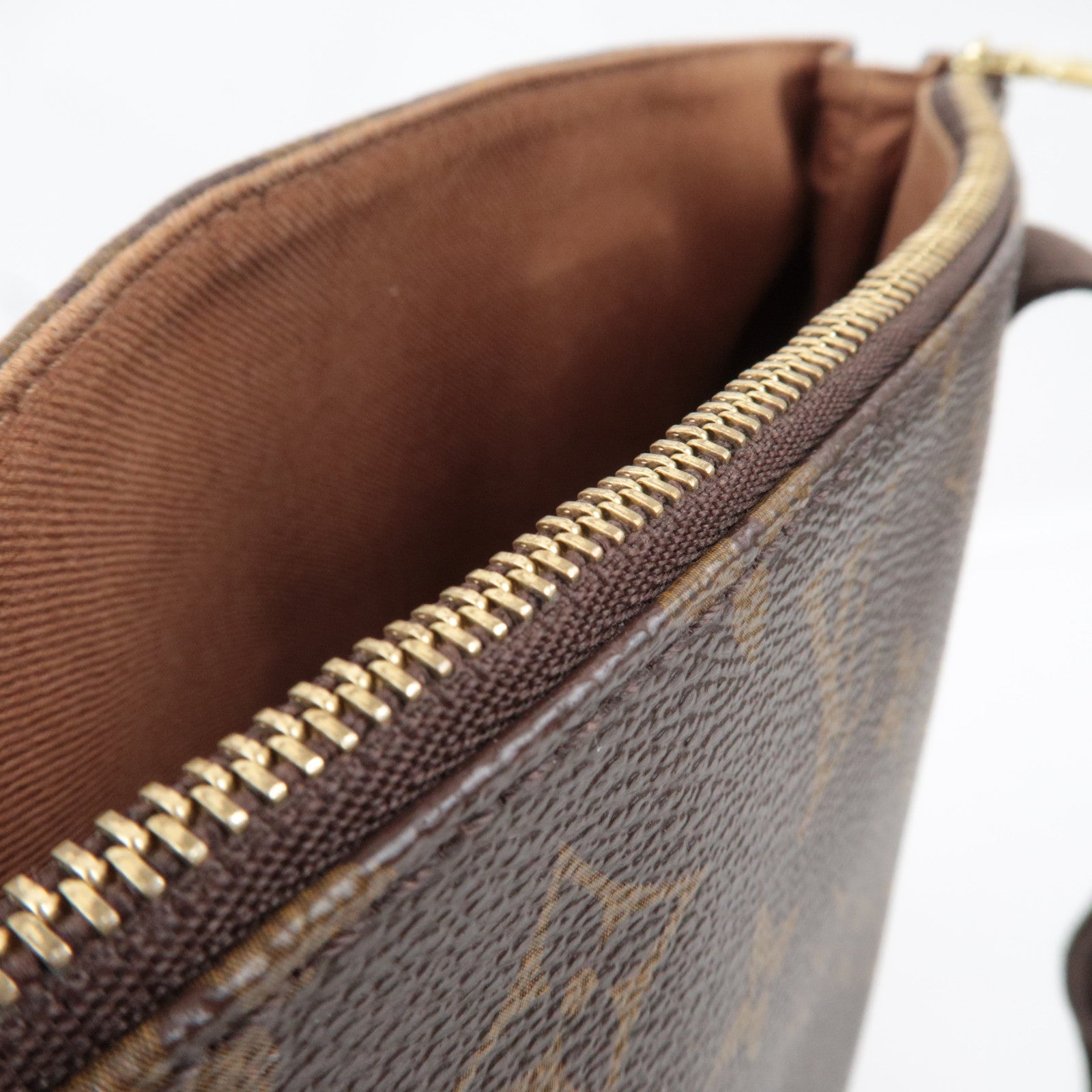 Louis Vuitton Monogram Cabas Beaubourg Tote Bag M53013 CA4121