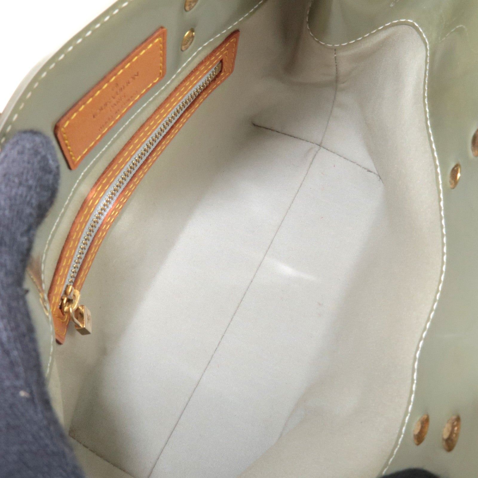 Louis Vuitton Monogram Vernis Reade PM Gris M91145 MI1021