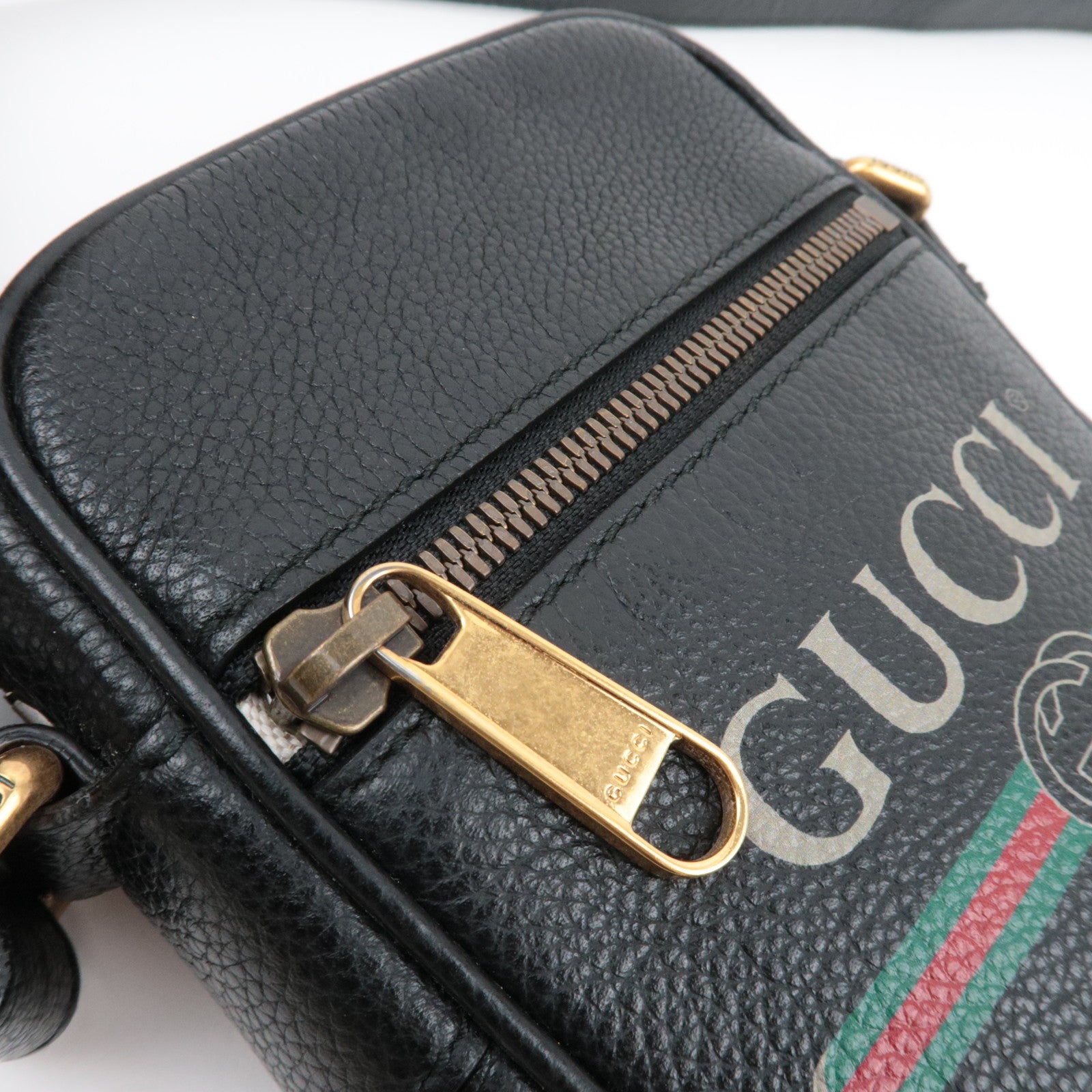 GUCCI Webbing Line Logo Shoulder Bag Leather Black 574803