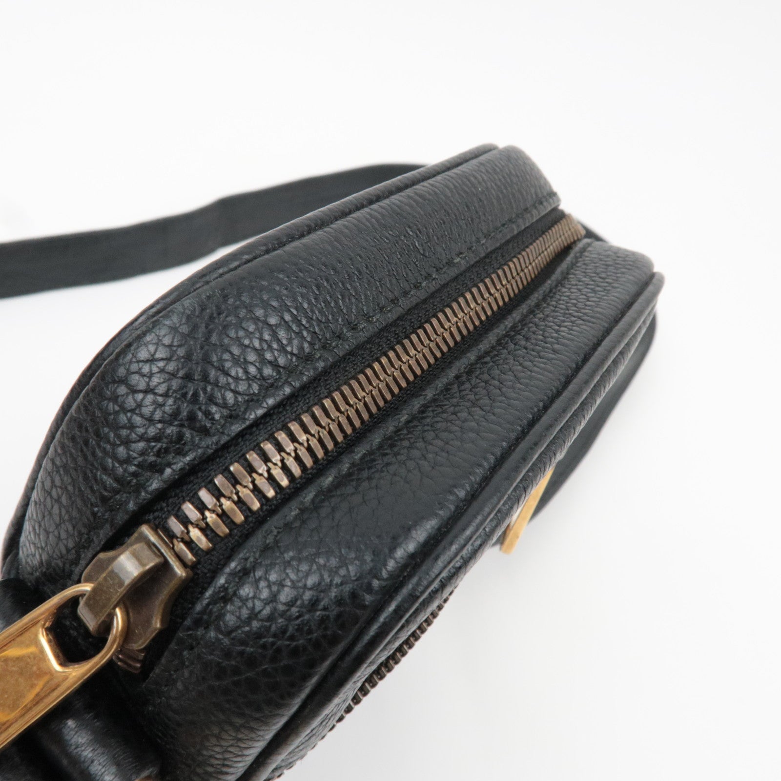 GUCCI Webbing Line Logo Shoulder Bag Leather Black 574803