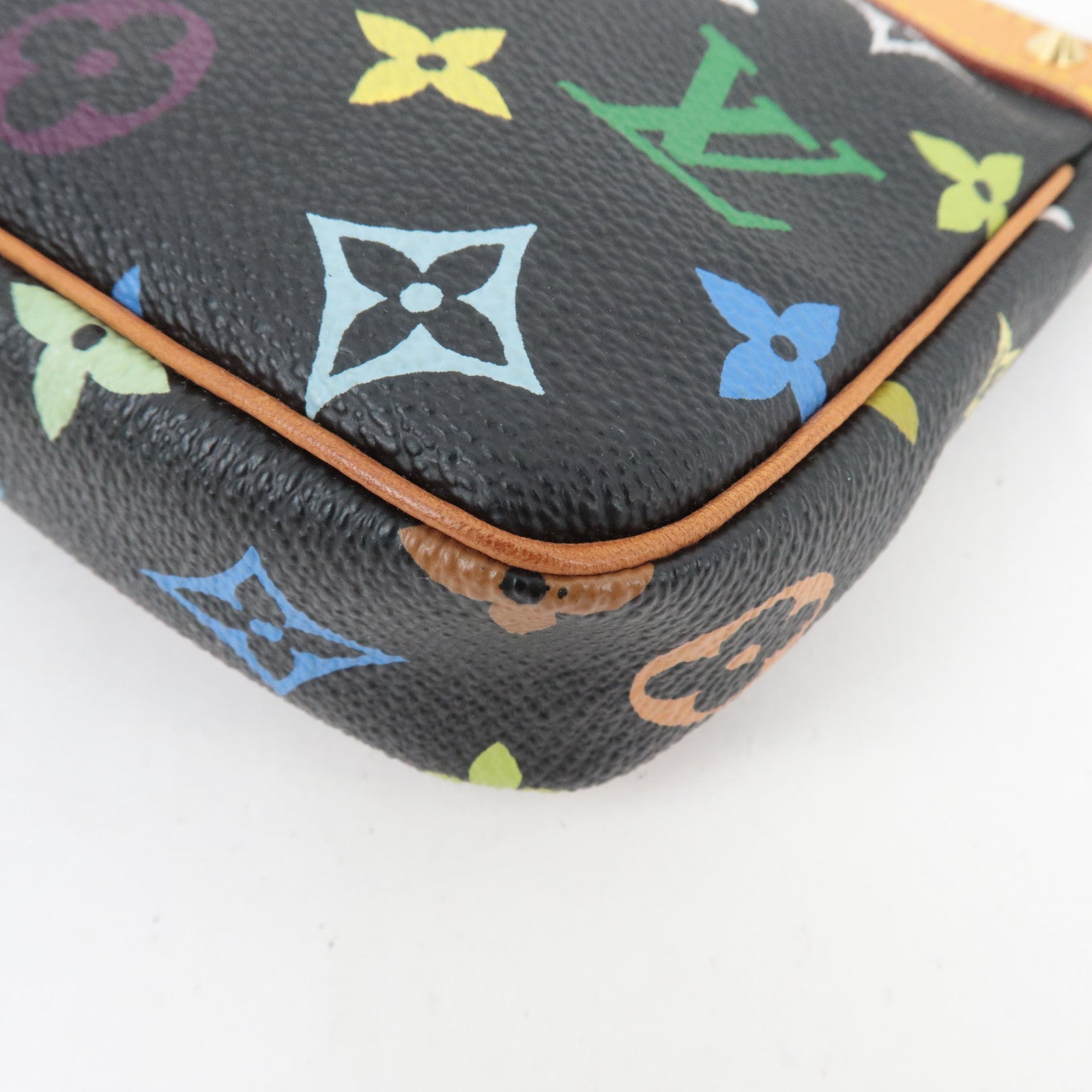 Louis Vuitton Monogram Multicolo Pochette Accessoires Handbag Noir M92648 SL1004