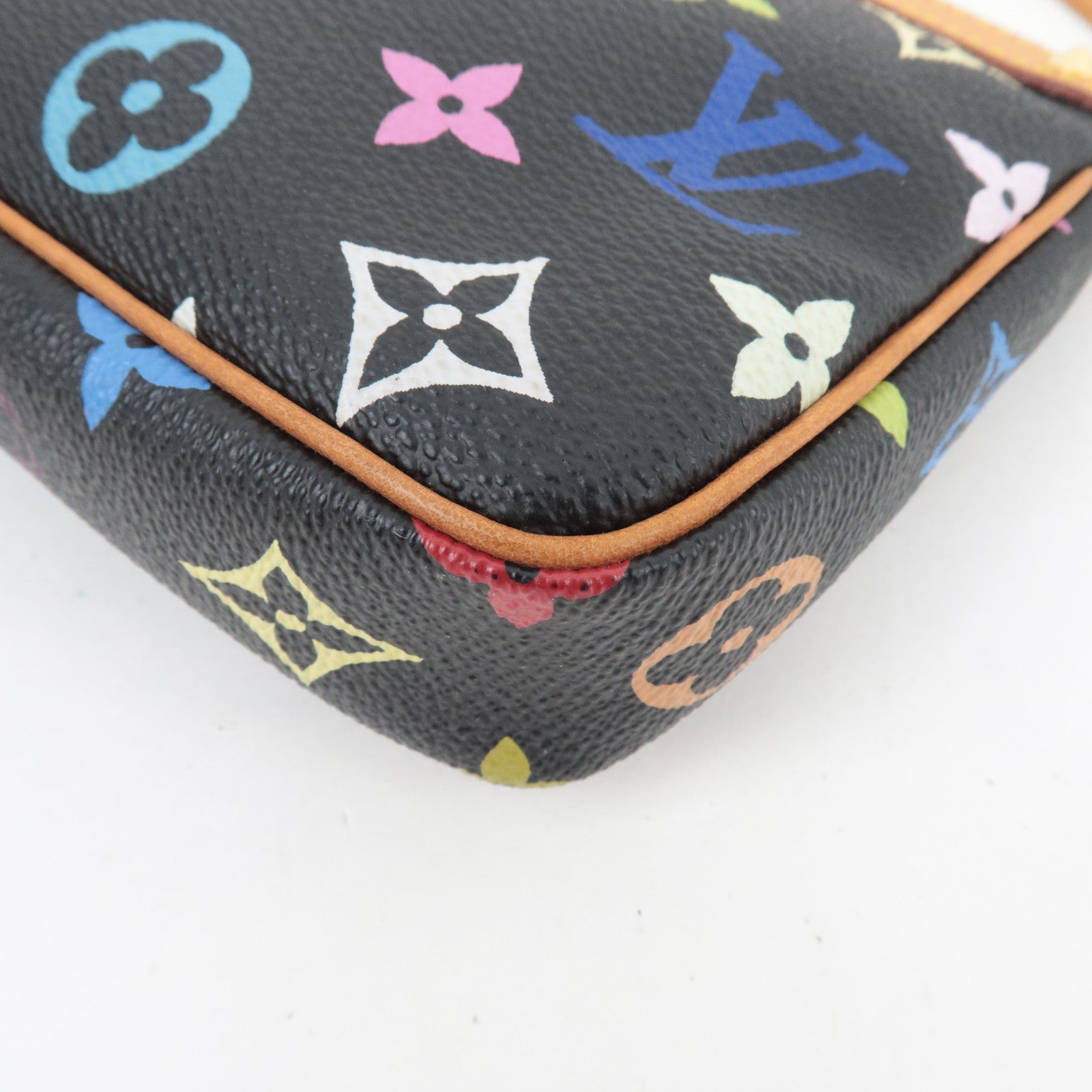 Louis Vuitton Monogram Multicolo Pochette Accessoires Handbag Noir M92648 SL1004