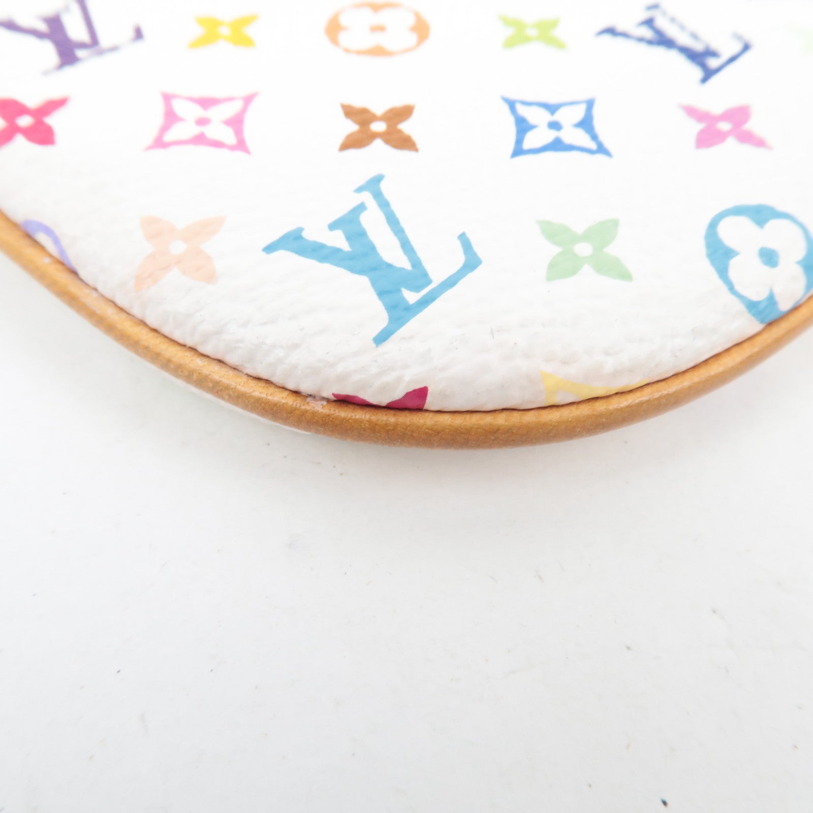 Louis Vuitton Monogram Multicolore Pochette MM MIni Pouch Blanc M60028 MI0076