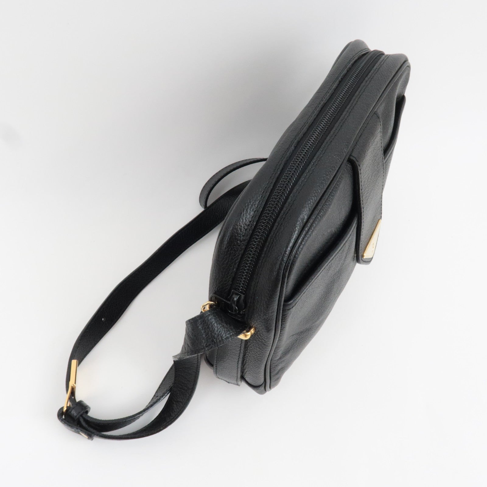 Saint Laurent YSL Shoulder Bag Leather Black