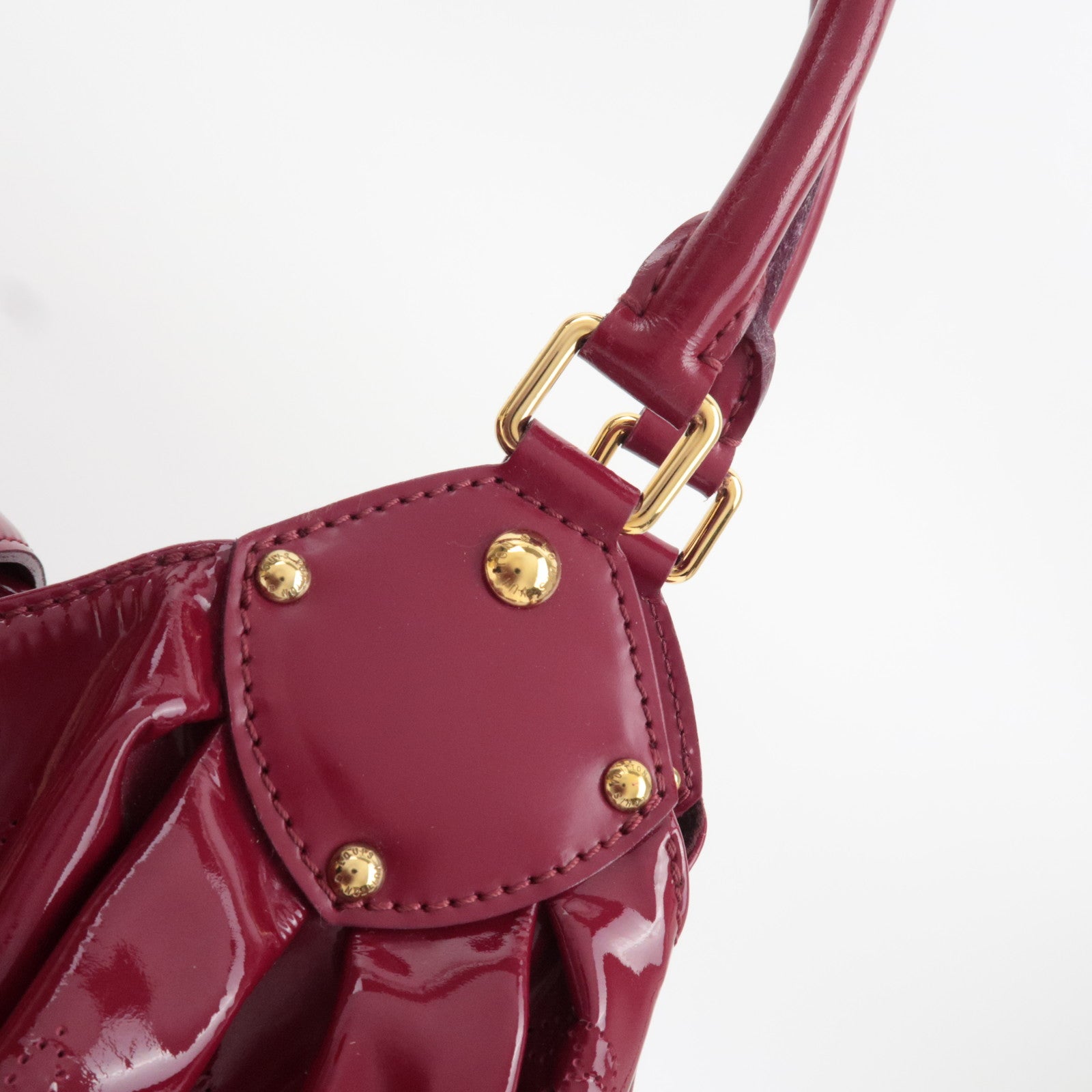 Louis Vuitton Monogram Mahina Surya L Handbag Patent Leather Cerise M95880 SP2009