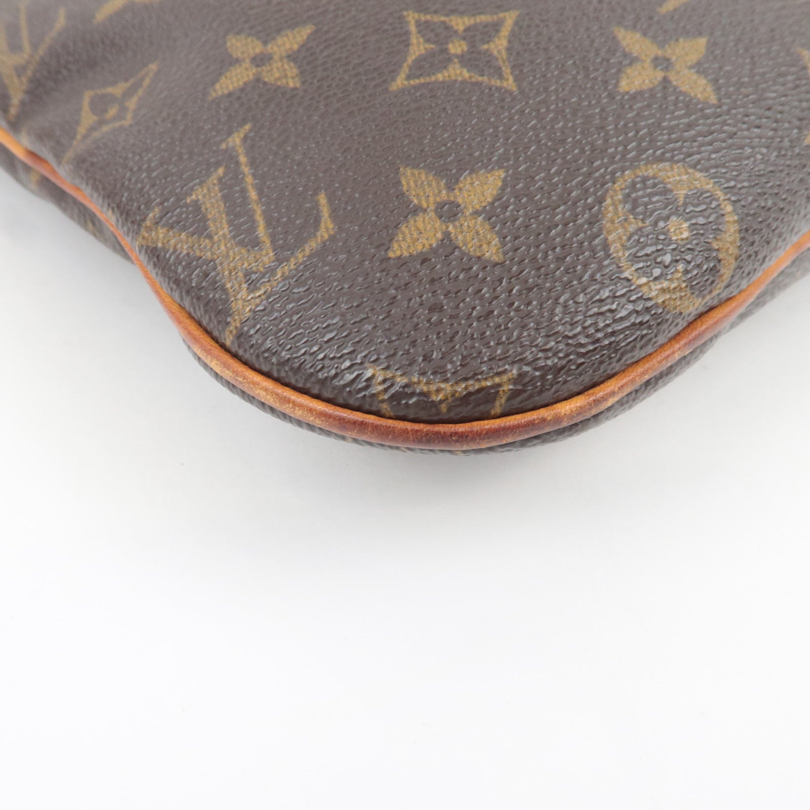 Louis Vuitton Monogram Pochette Bosphore Shoulder Bag M40044 MI0026