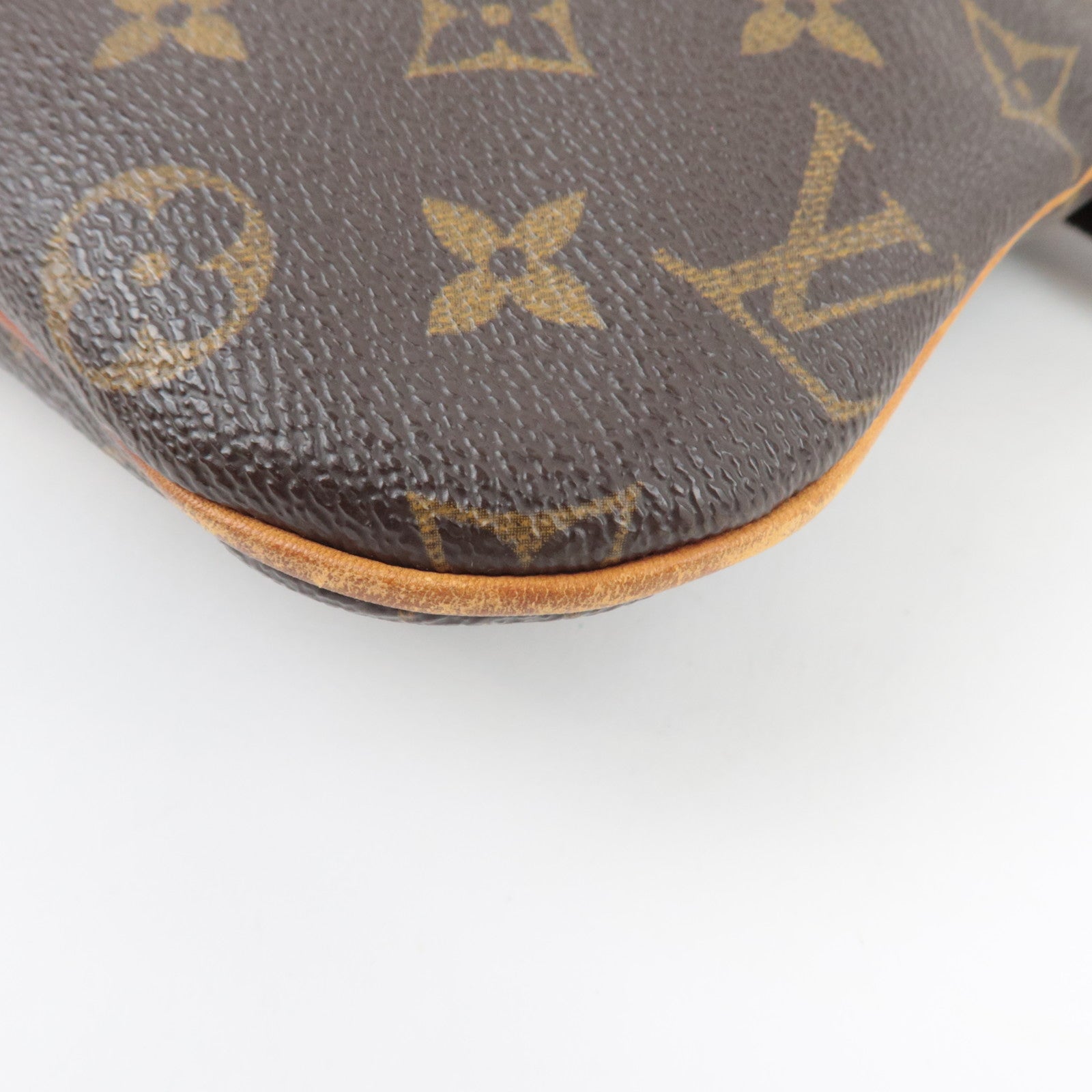 Louis Vuitton Monogram Pochette Bosphore Shoulder Bag M40044 MI0026