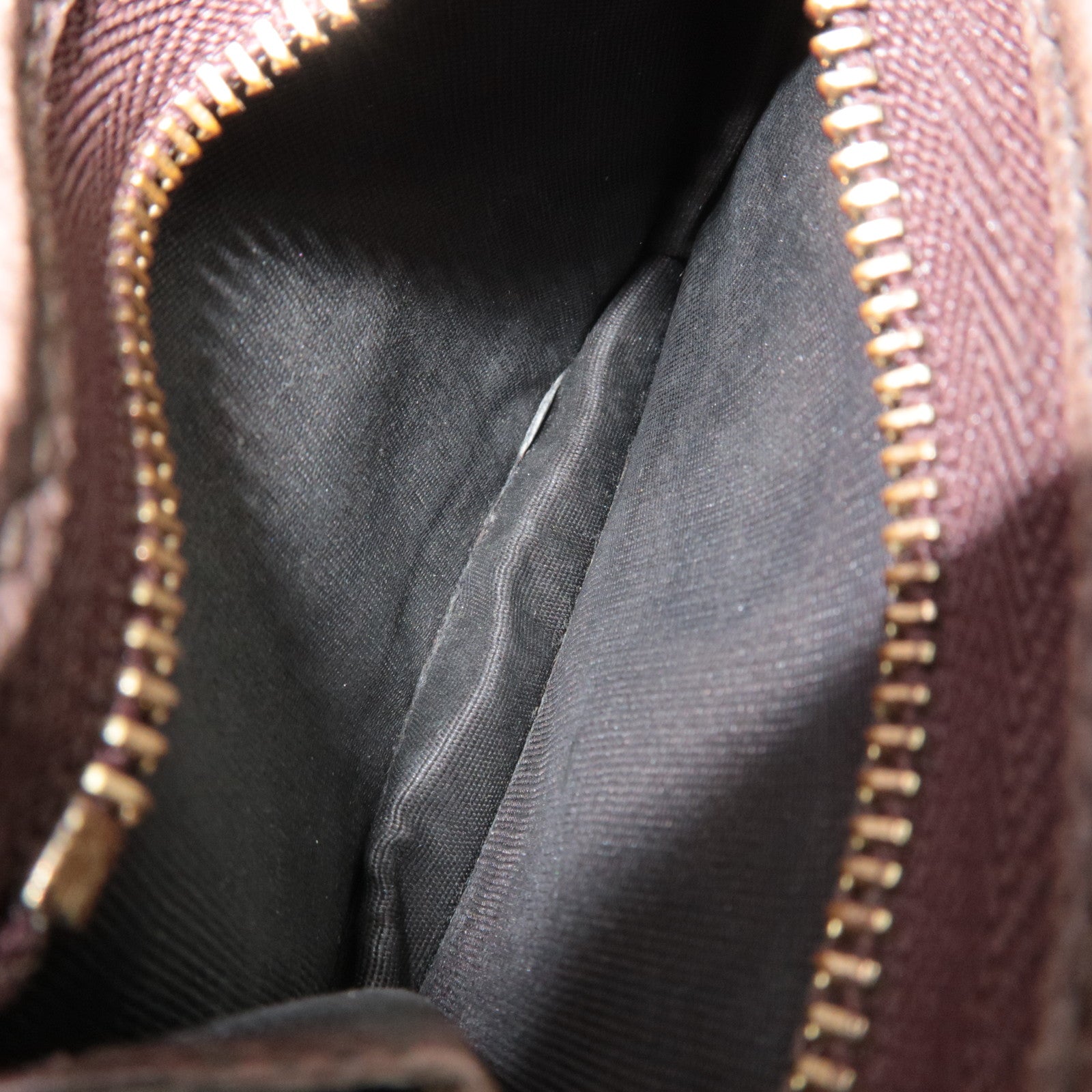 GUCCI Sherry Ophidia GG Supreme Leather Bifold Wallet Beige Brown 523155